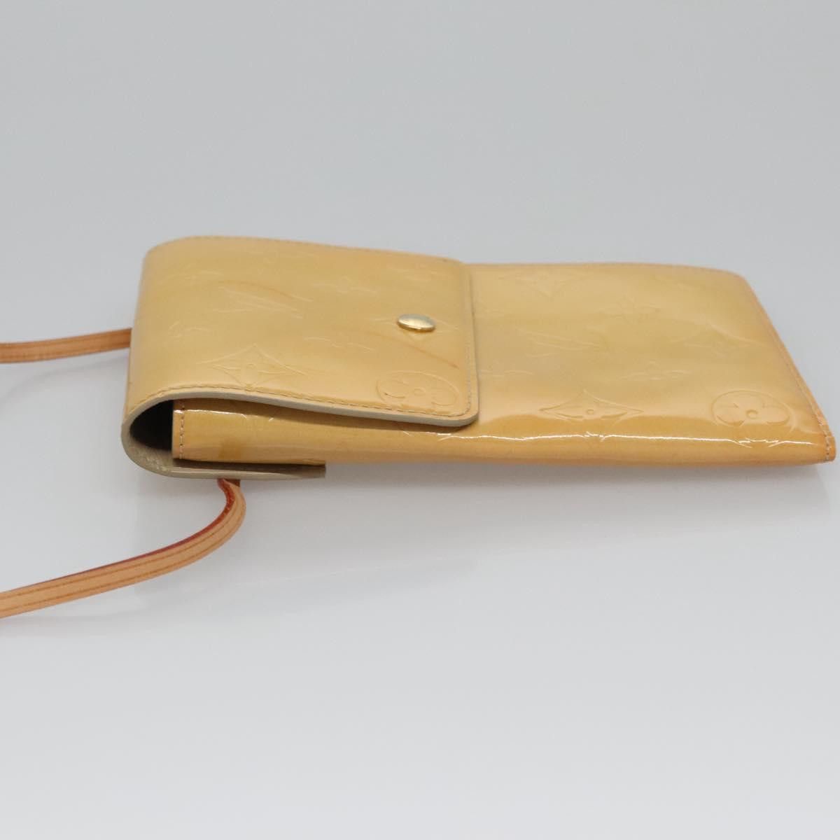 Louis Vuitton Walker Beige Patent Leather Wallet (Pre-Owned) Size ONE SIZE - 4 Thumbnail
