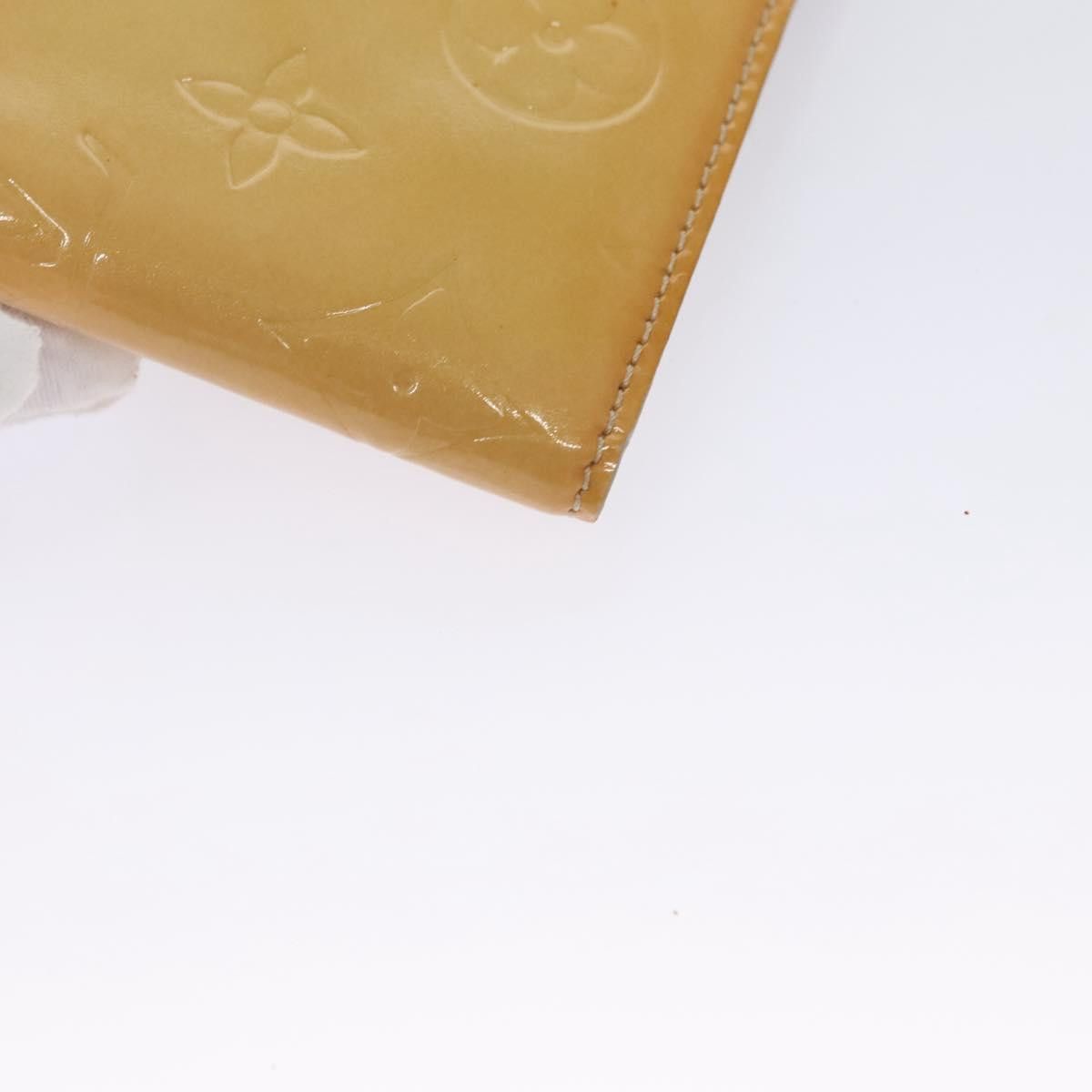 Louis Vuitton Walker Beige Patent Leather Wallet (Pre-Owned) Size ONE SIZE - 11 Thumbnail