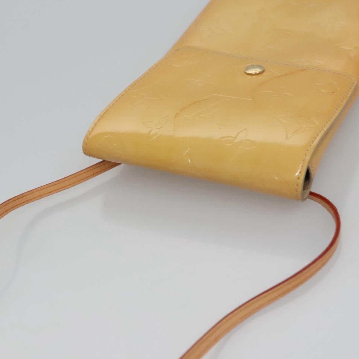 Louis Vuitton Walker Beige Patent Leather Wallet (Pre-Owned) Size ONE SIZE - 5 Thumbnail