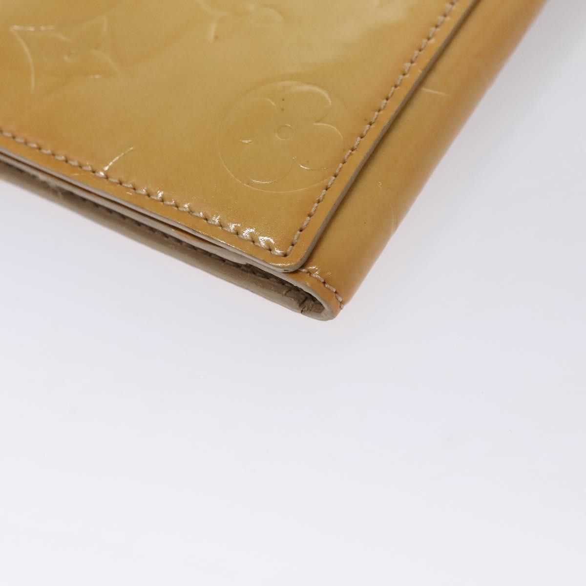 Louis Vuitton Walker Beige Patent Leather Wallet (Pre-Owned) Size ONE SIZE - 10 Thumbnail