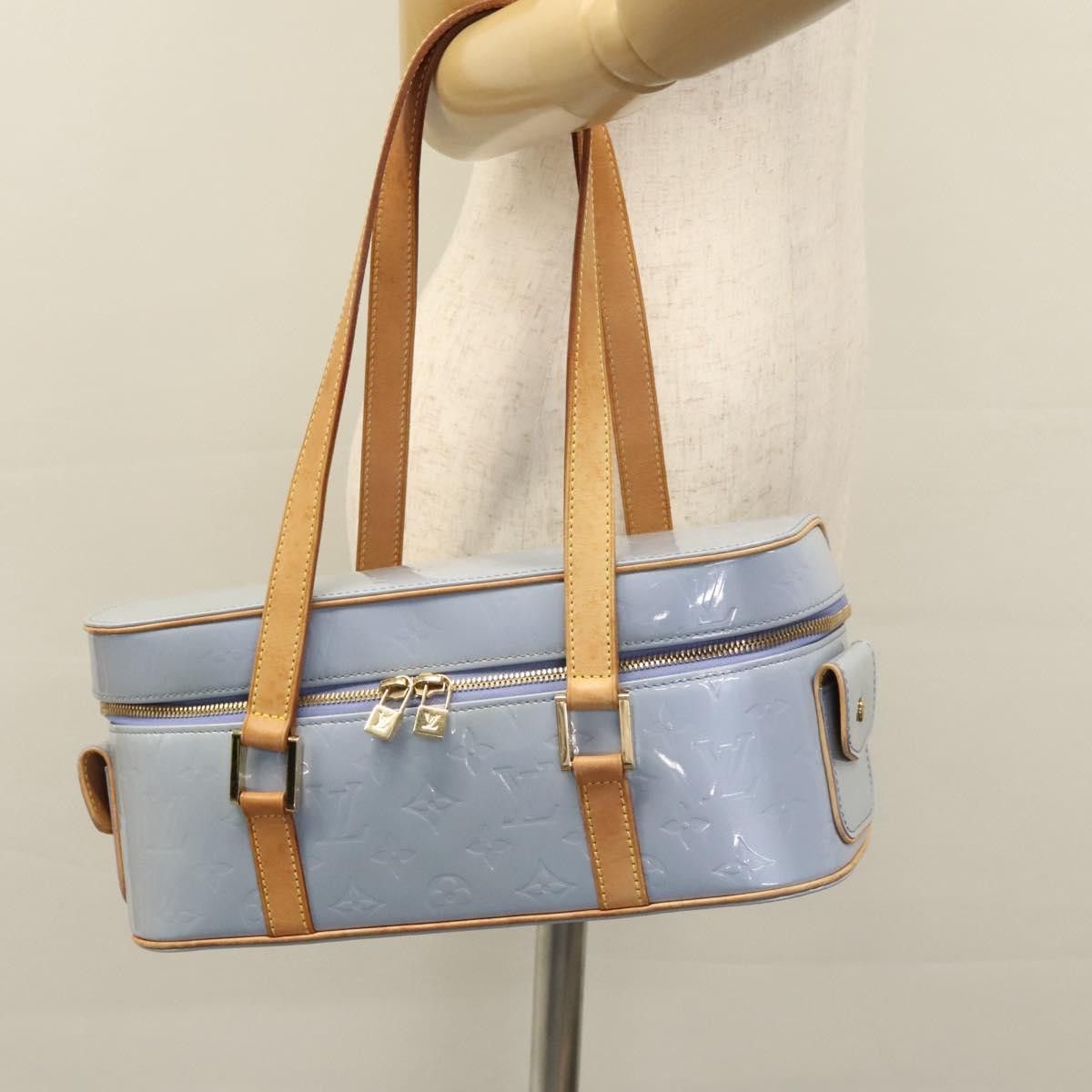 Louis Vuitton Sullivan Blue Patent Leather Handbag (Pre-Owned) Size ONE SIZE - 17 Thumbnail