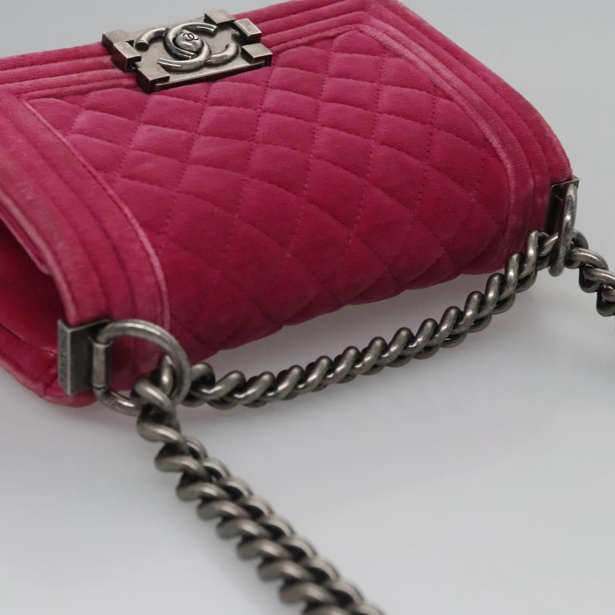 Chanel Boy Pink Velvet Shoulder Bag (Pre-Owned) Size ONE SIZE - 10 Thumbnail