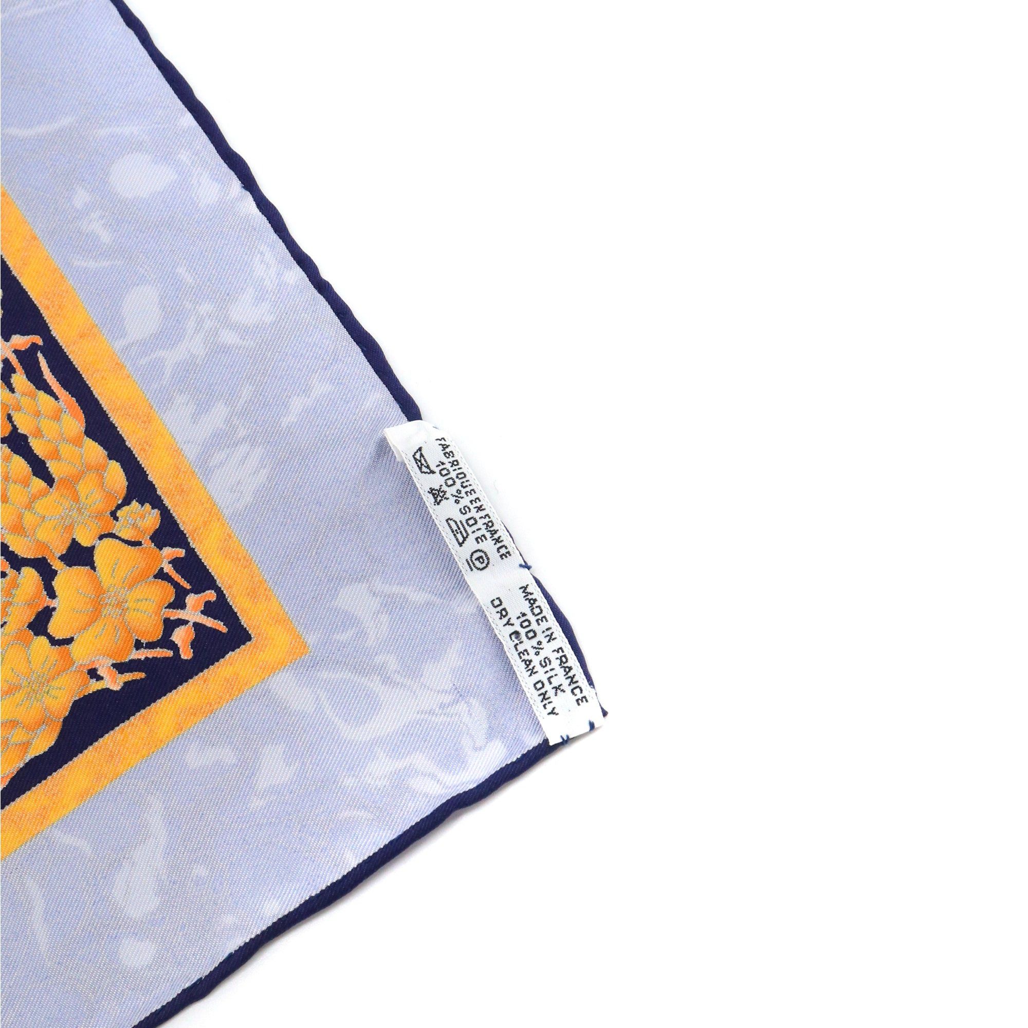 Hermes HERMÈS - Carré 90 Carpe Diem Hermès in navy blue silk Size ONE SIZE - 3 Thumbnail