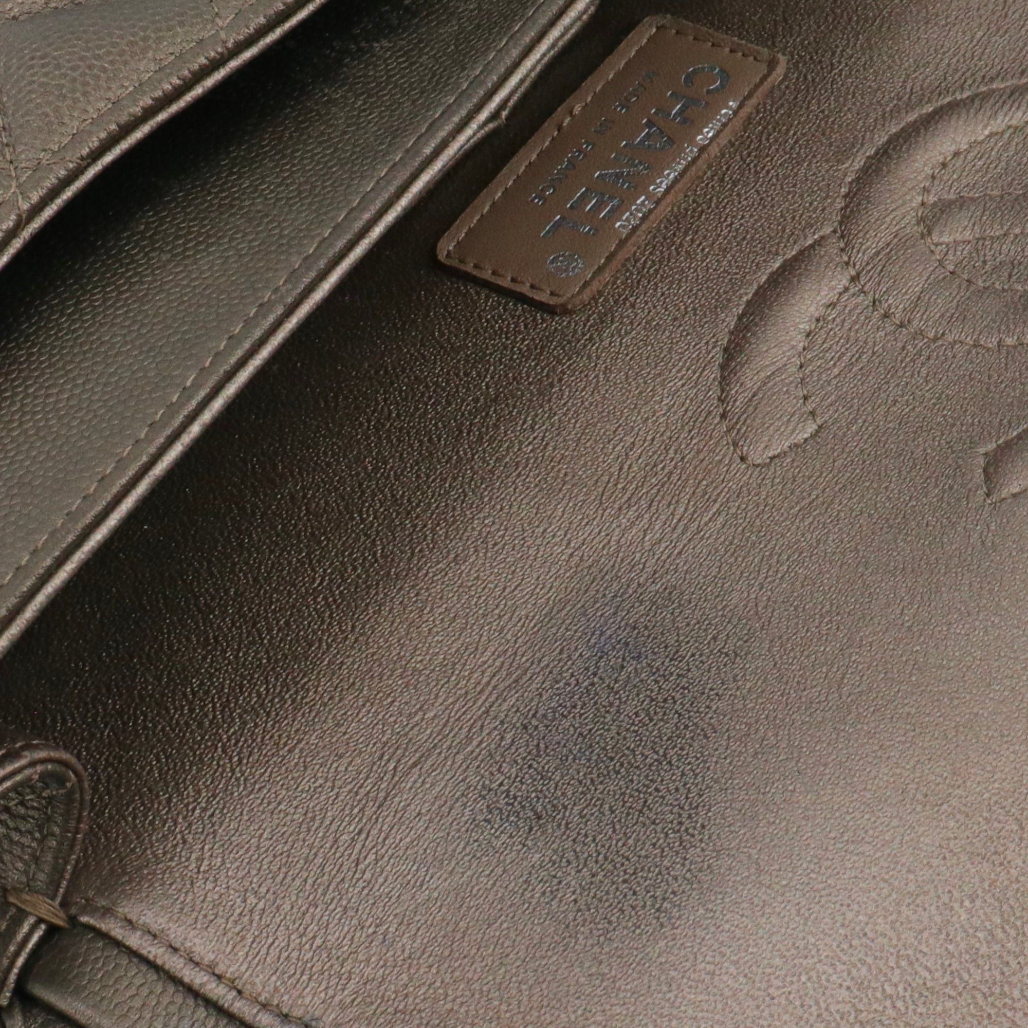 Chanel CHANEL - Chanel Classique/Timeless double flap handbag in gold caviar leather Size ONE SIZE - 12 Thumbnail
