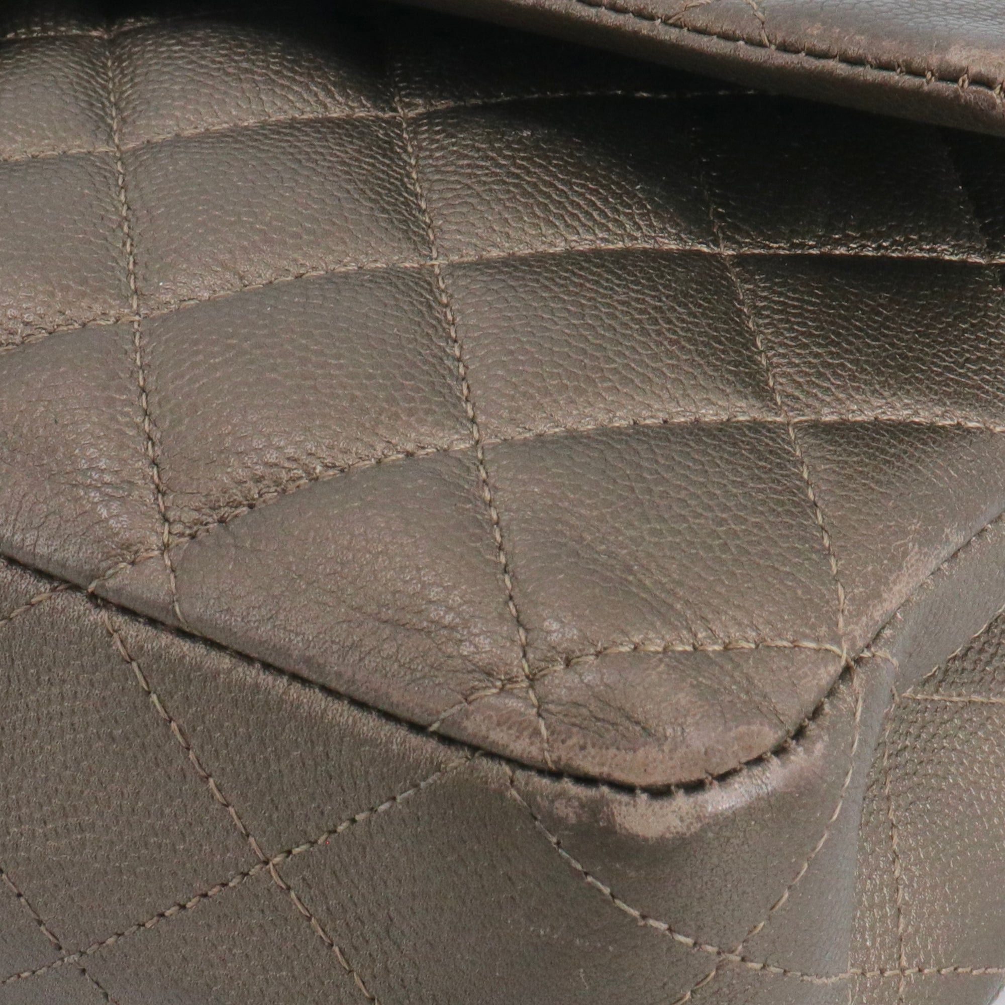 Chanel CHANEL - Chanel Classique/Timeless double flap handbag in gold caviar leather Size ONE SIZE - 7 Thumbnail