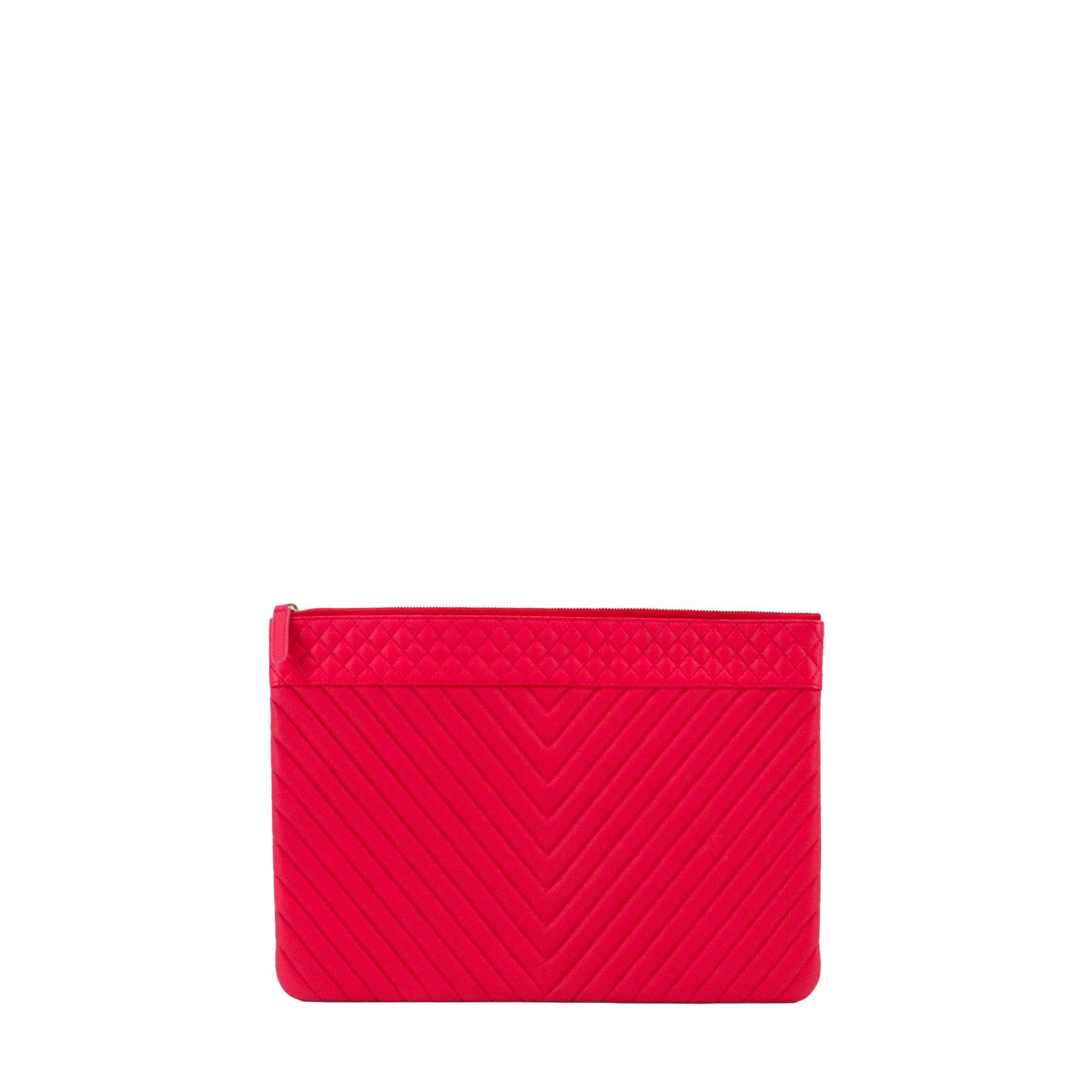 Chanel CHANEL - Chanel clutch in red chevron caviar leather Size ONE SIZE - 3 Thumbnail