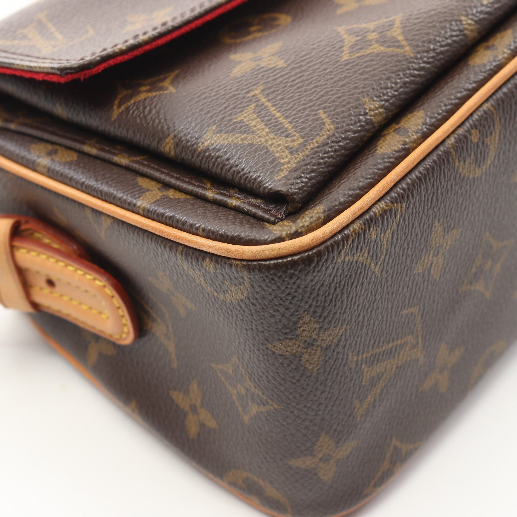 Louis Vuitton Louis Vuitton Vivacite Mm Monogram Shoulder Bag Leather Brown Size ONE SIZE - 6 Thumbnail