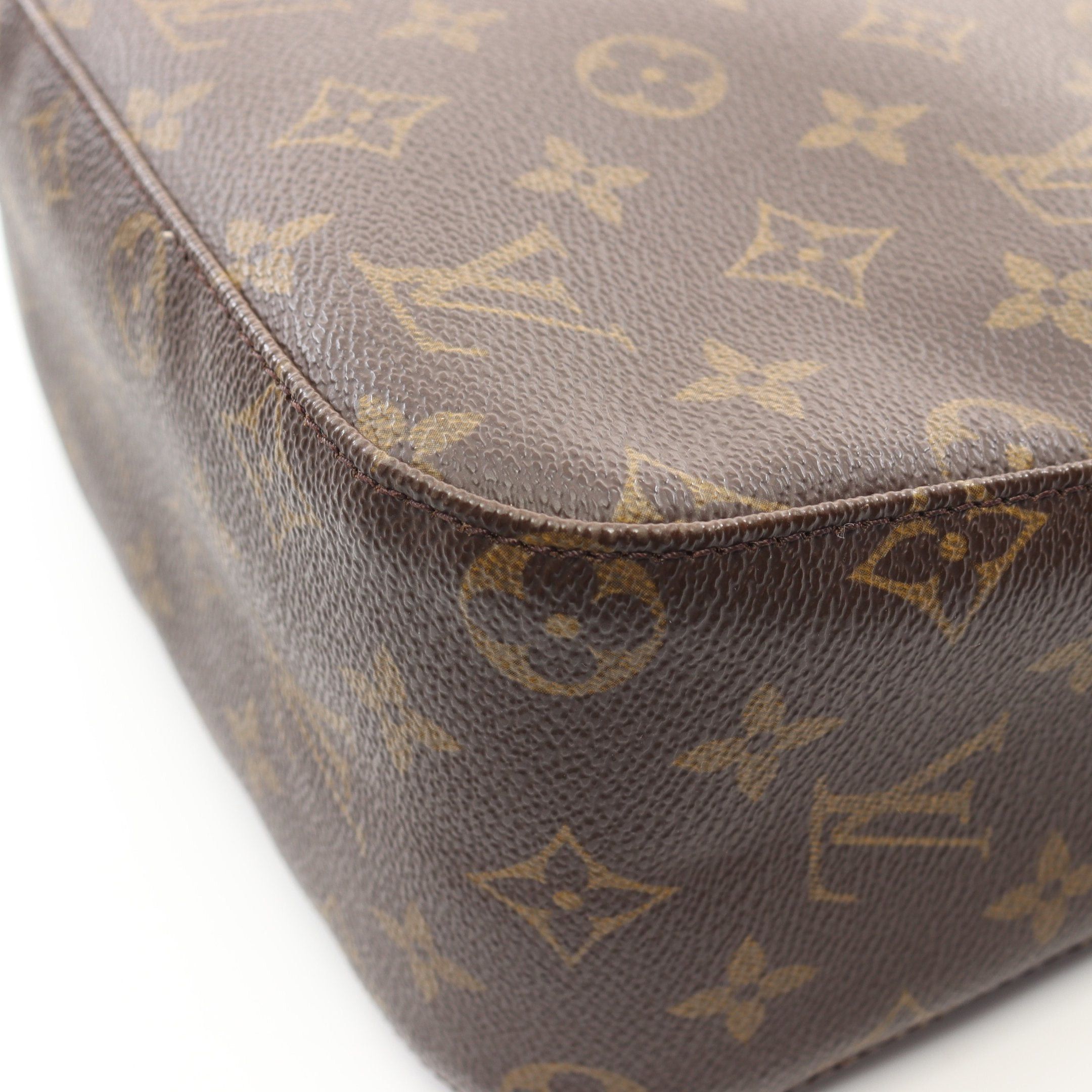 Louis Vuitton Louis Vuitton Looping Mm Monogram Shoulder Bag Leather Brown Size ONE SIZE - 8 Thumbnail
