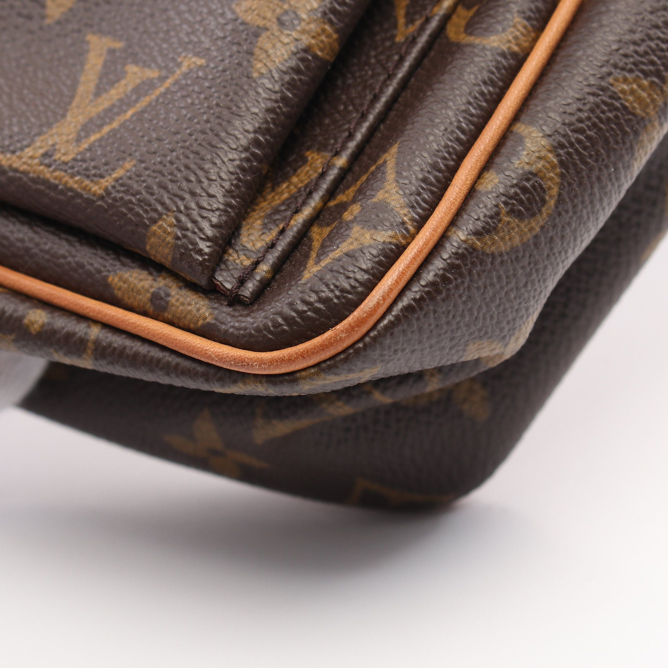 Louis Vuitton Louis Vuitton Viva Cite Pm Monogram Shoulder Bag Leather Brown Size ONE SIZE - 8 Thumbnail