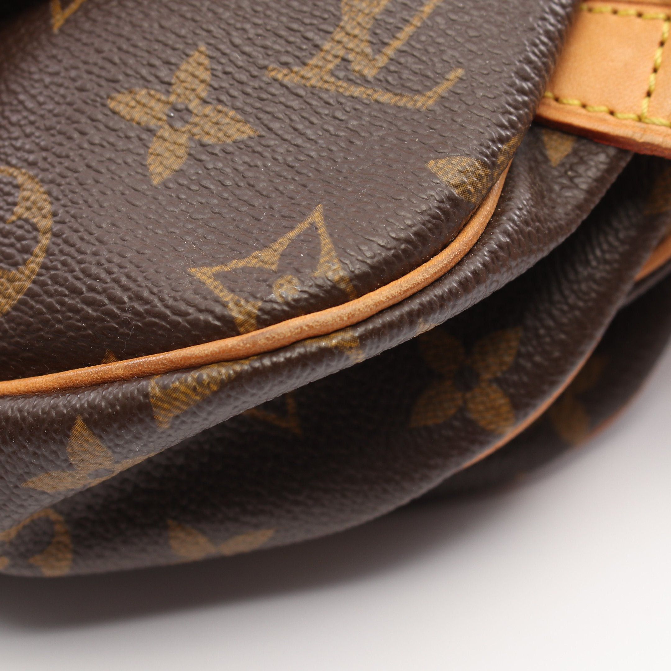 Louis Vuitton Louis Vuitton Saumur 30 Monogram Shoulder Bag Leather Brown Size ONE SIZE - 11 Thumbnail