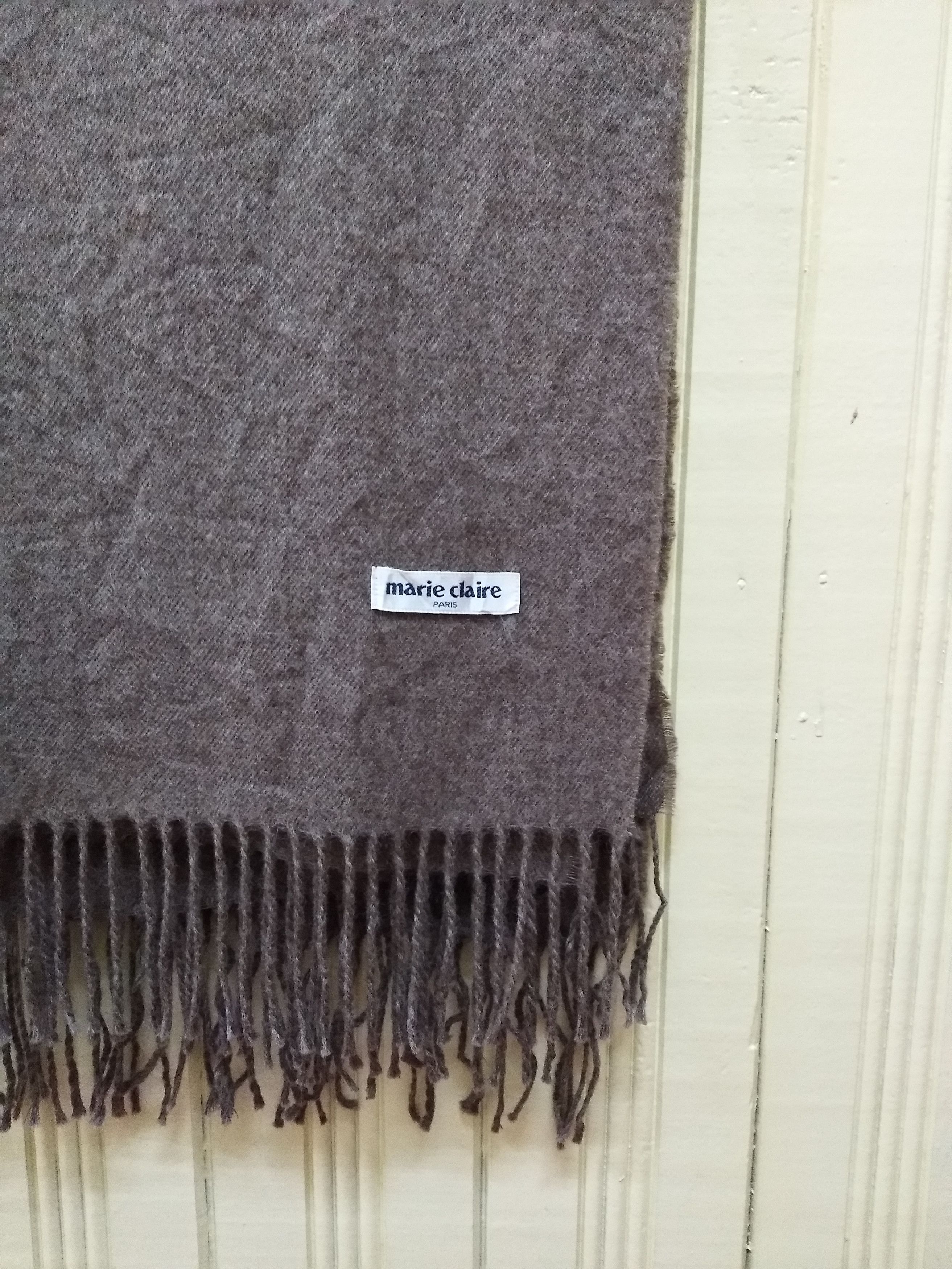 Vintage Vintage Scarf MARIE CLAIRE scarves wool muffler Size ONE SIZE - 1 Thumbnail