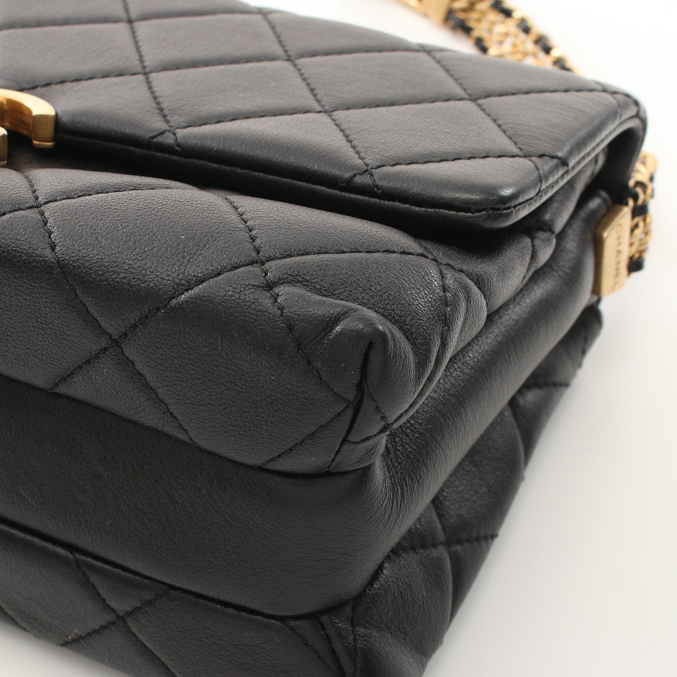 Chanel Chanel Matelasse Chain Shoulder Bag Lambskin Black Gold Hardware Size ONE SIZE - 11 Thumbnail
