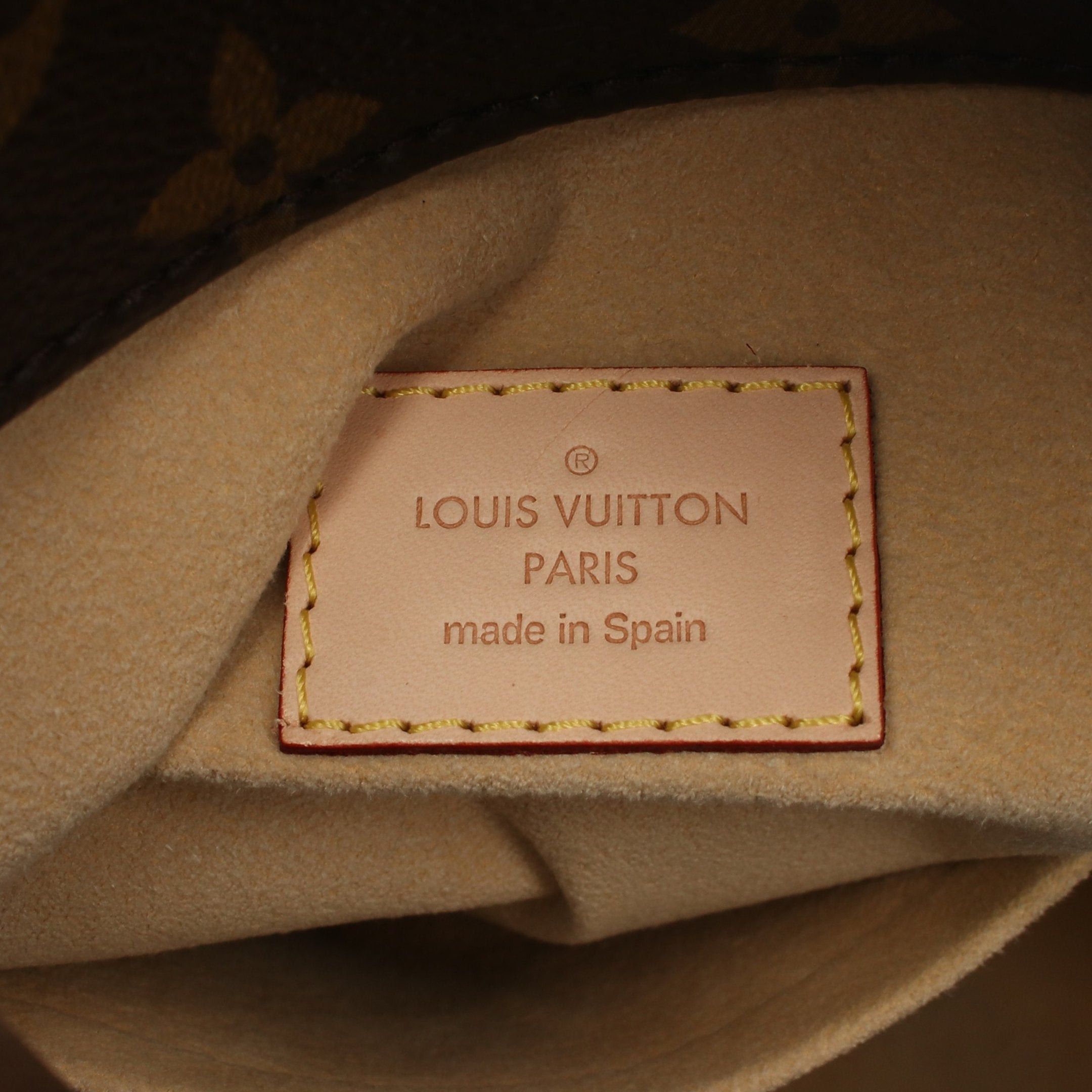 Louis Vuitton Louis Vuitton Artsy Mm Monogram Shoulder Bag Leather Brown Size ONE SIZE - 4 Thumbnail