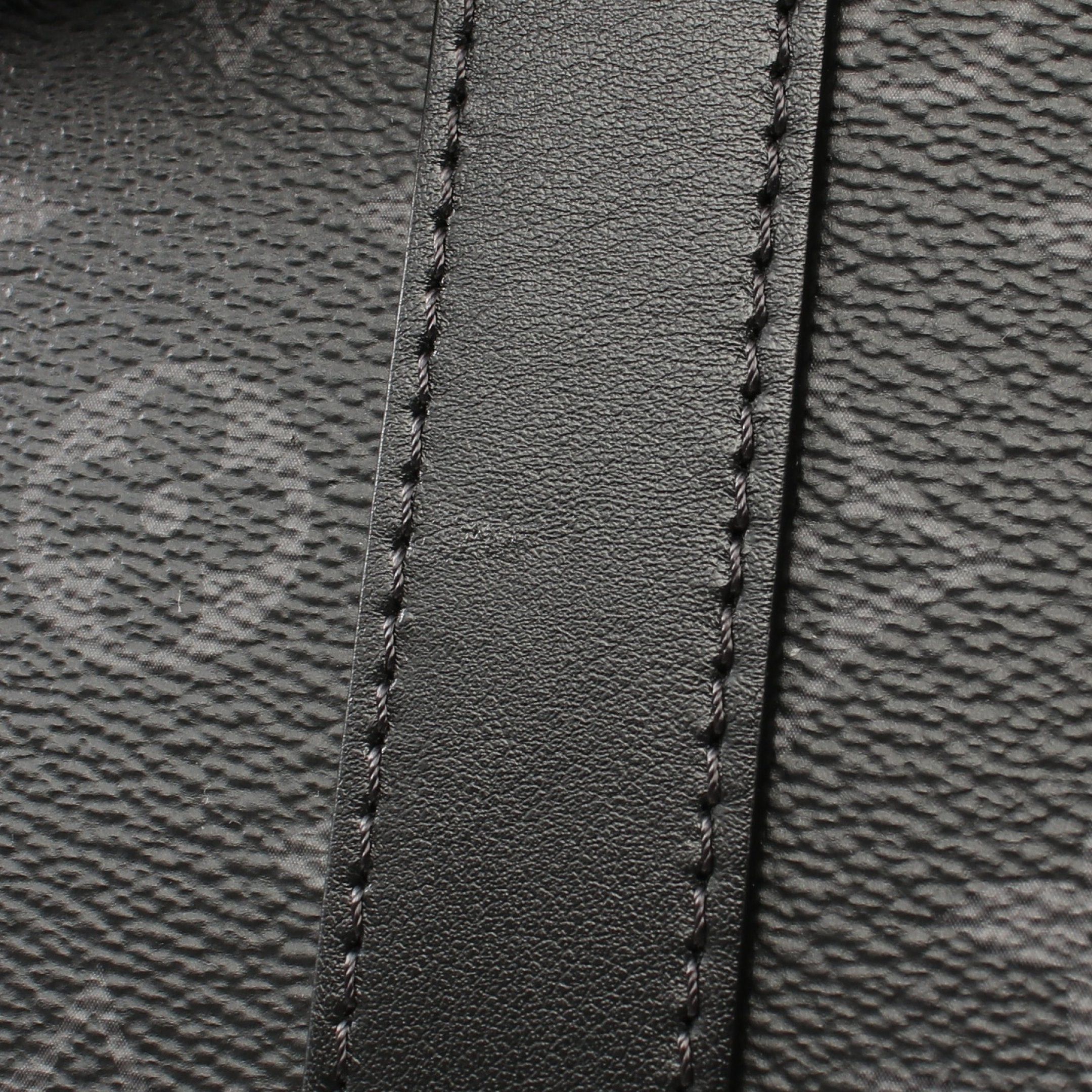 Louis Vuitton Louis Vuitton Sac Plat 24H Monogram Eclipse Shoulder Bag Tote Leather Black Size ONE SIZE - 8 Thumbnail