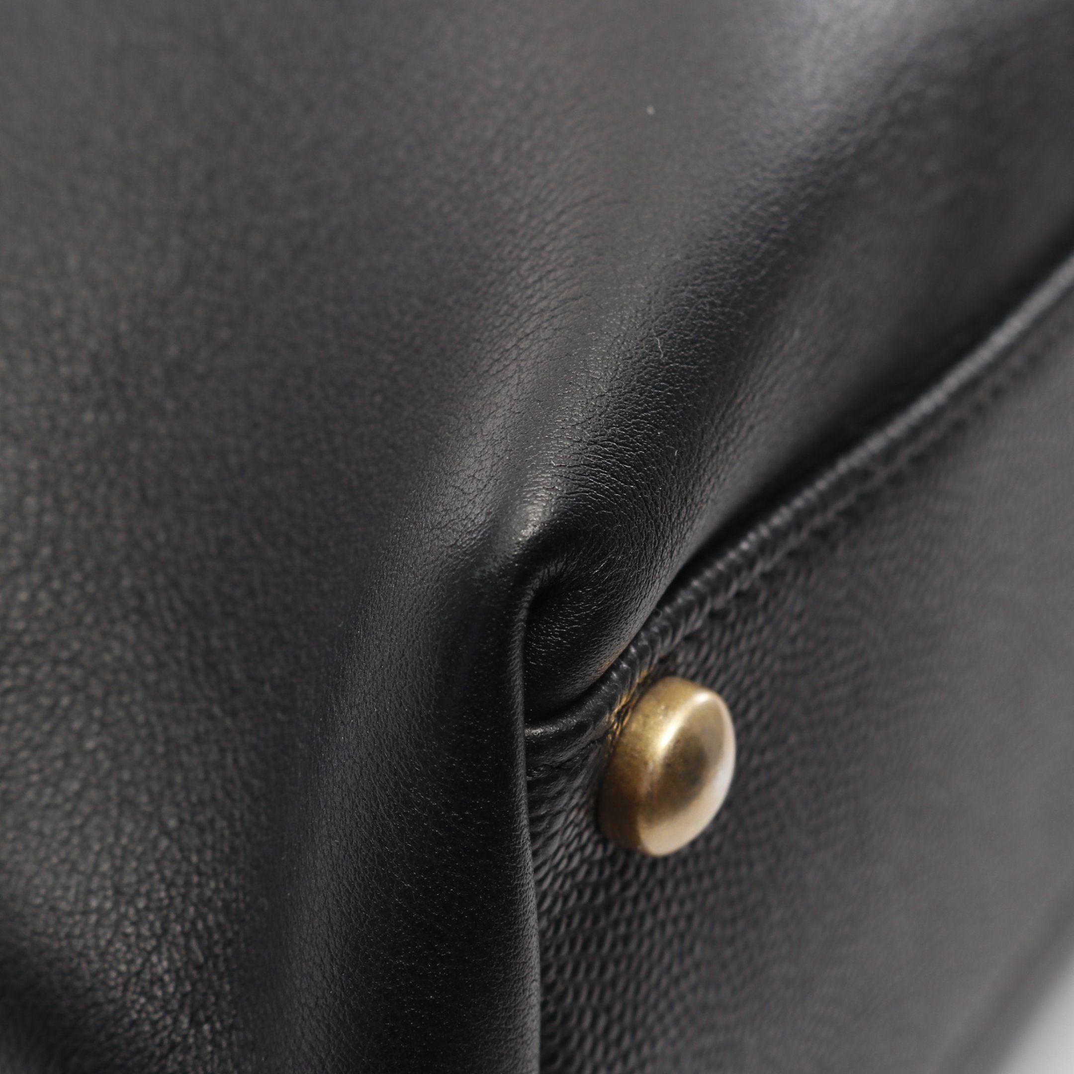 Chanel Chanel Coco Mark Matelasse Chain Shoulder Bag Leather Caviar Skin Black Gold Hardware Size ONE SIZE - 8 Thumbnail