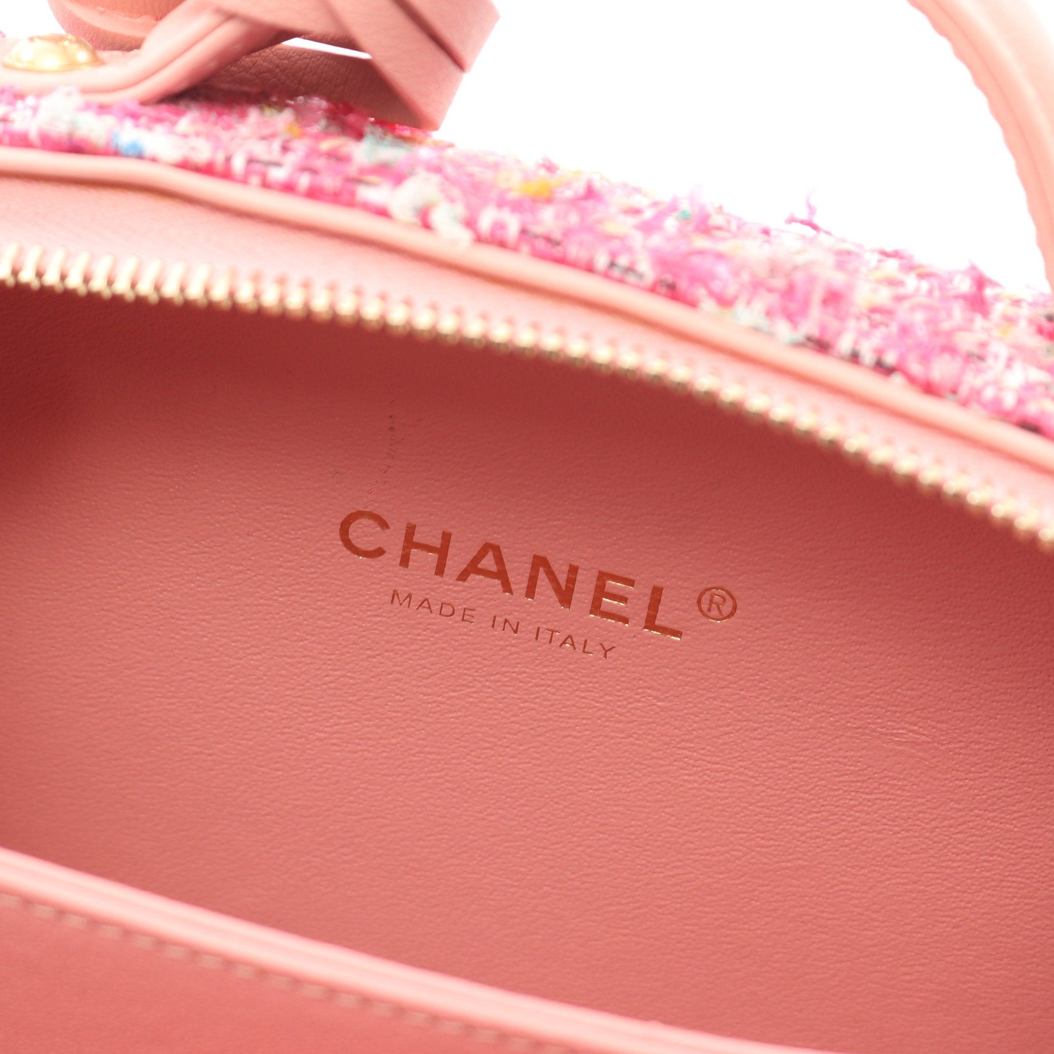 Chanel Chanel Cc Figley Small Vanity Bag Chain Shoulder Tweed Leather Pink Gold Hardware Size ONE SIZE - 4 Thumbnail