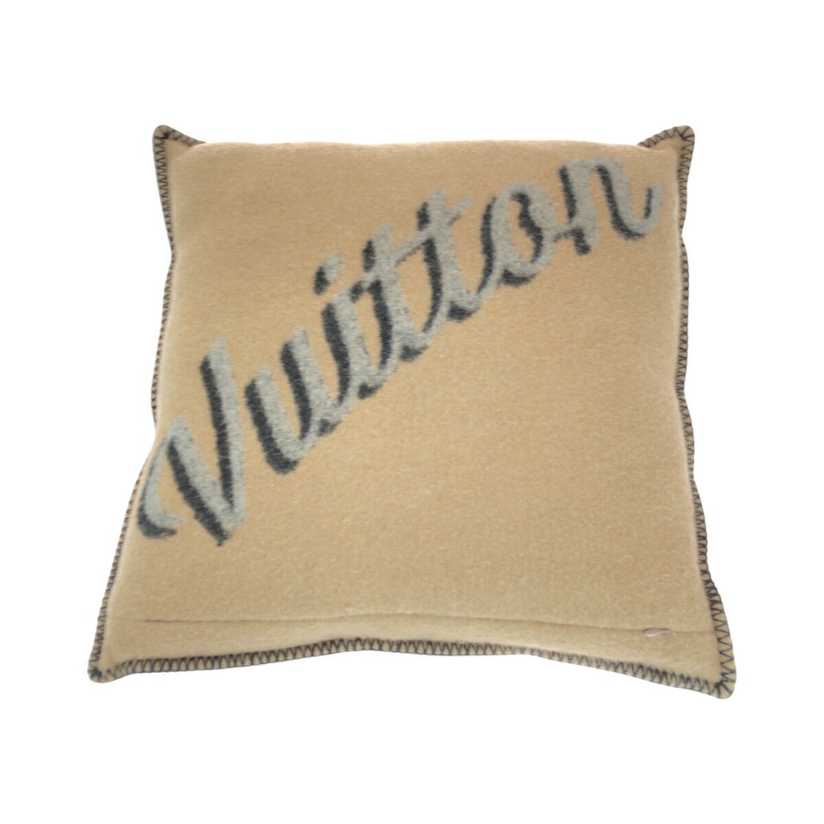 Louis Vuitton Louis Vuitton Louis Vuitton Cashmere Cashmere Logo Cushion R99304 Others Other R99304 DUTY FREE for USA Size ONE SIZE - 2 Thumbnail