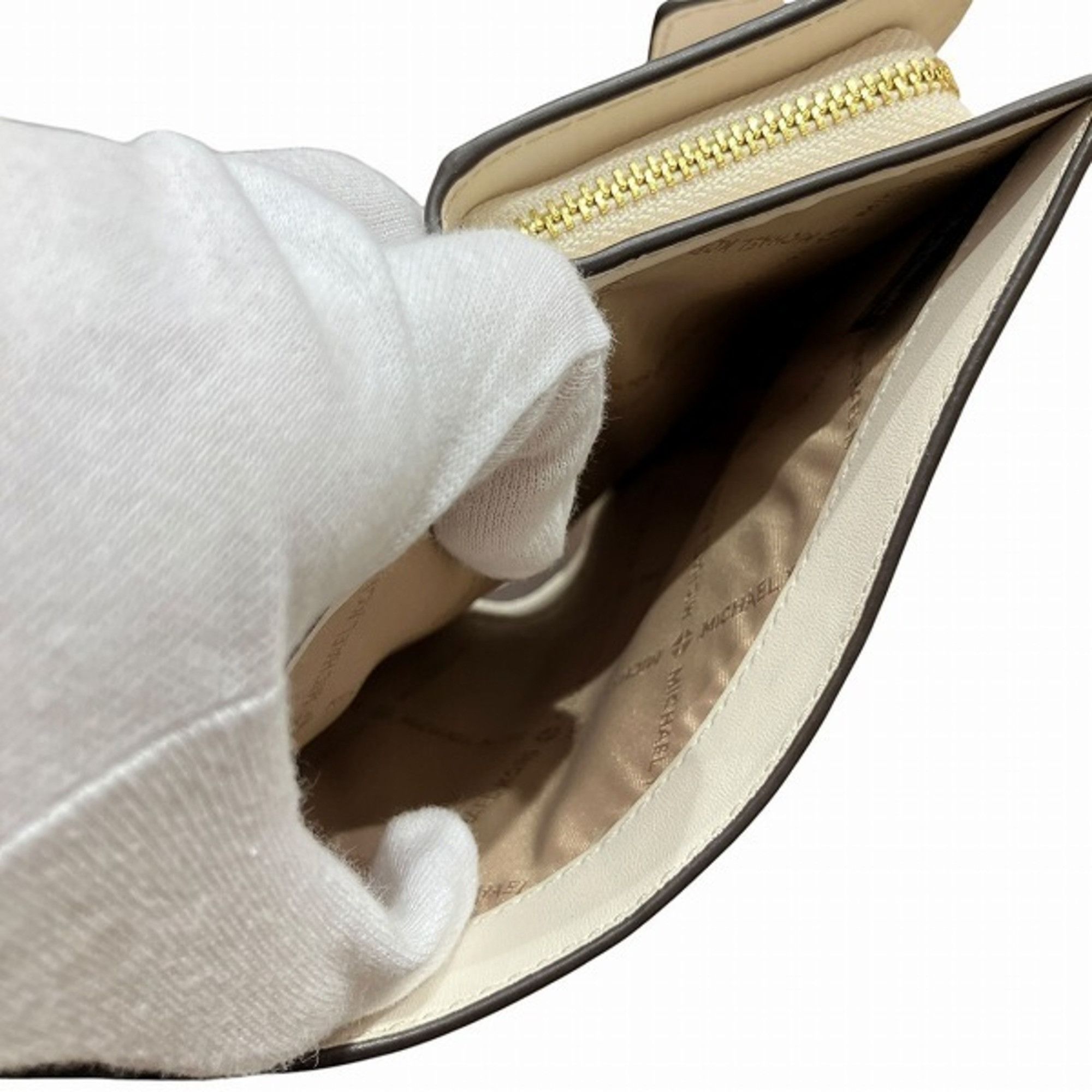 Michael Kors Michael Kors Jet Set Billfold 35S4GTVF6I Wallet Bi-fold for Women Size ONE SIZE - 7 Thumbnail
