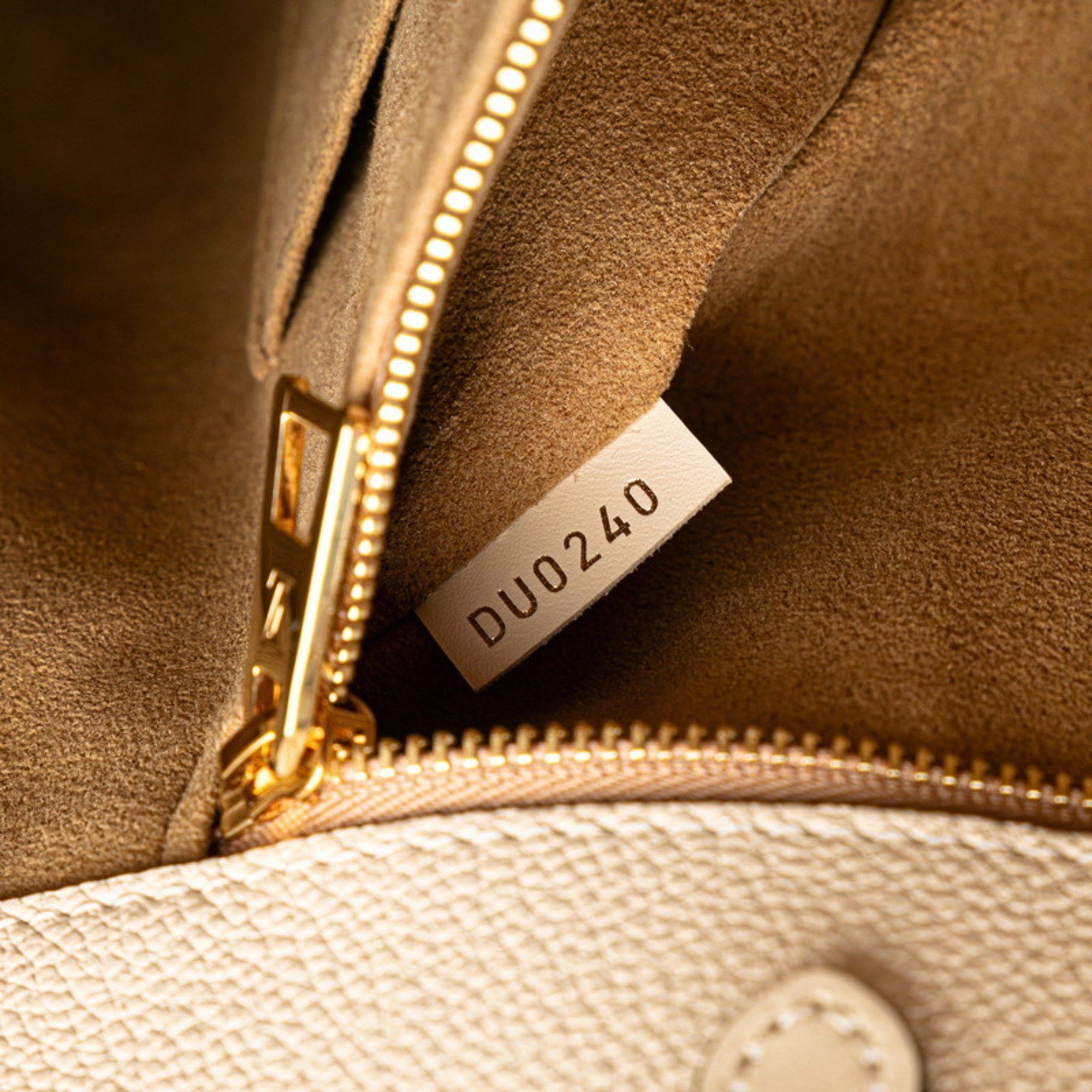 Louis Vuitton Louis Vuitton Onthego GM handbag Size ONE SIZE - 6 Thumbnail