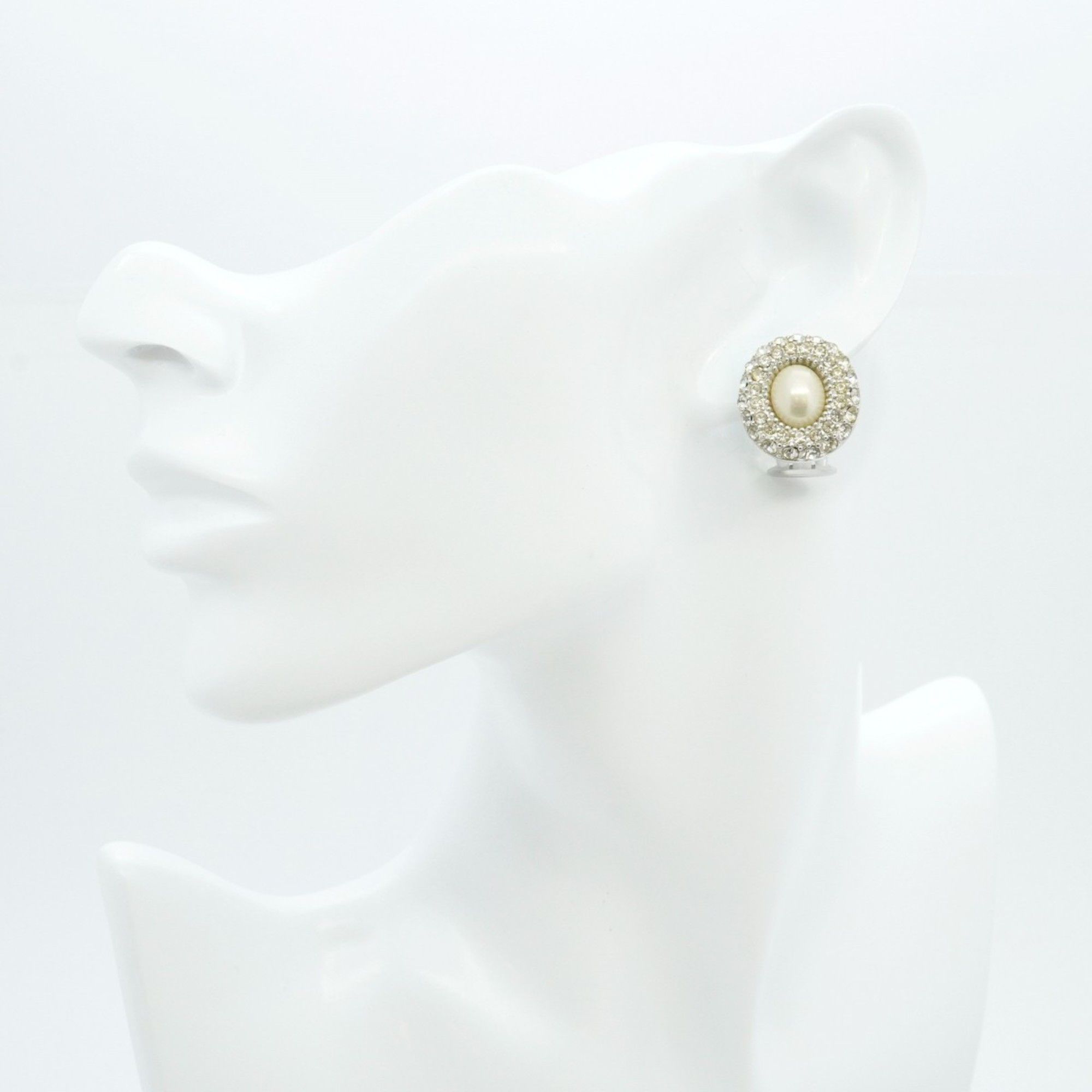 Dior Perles earring