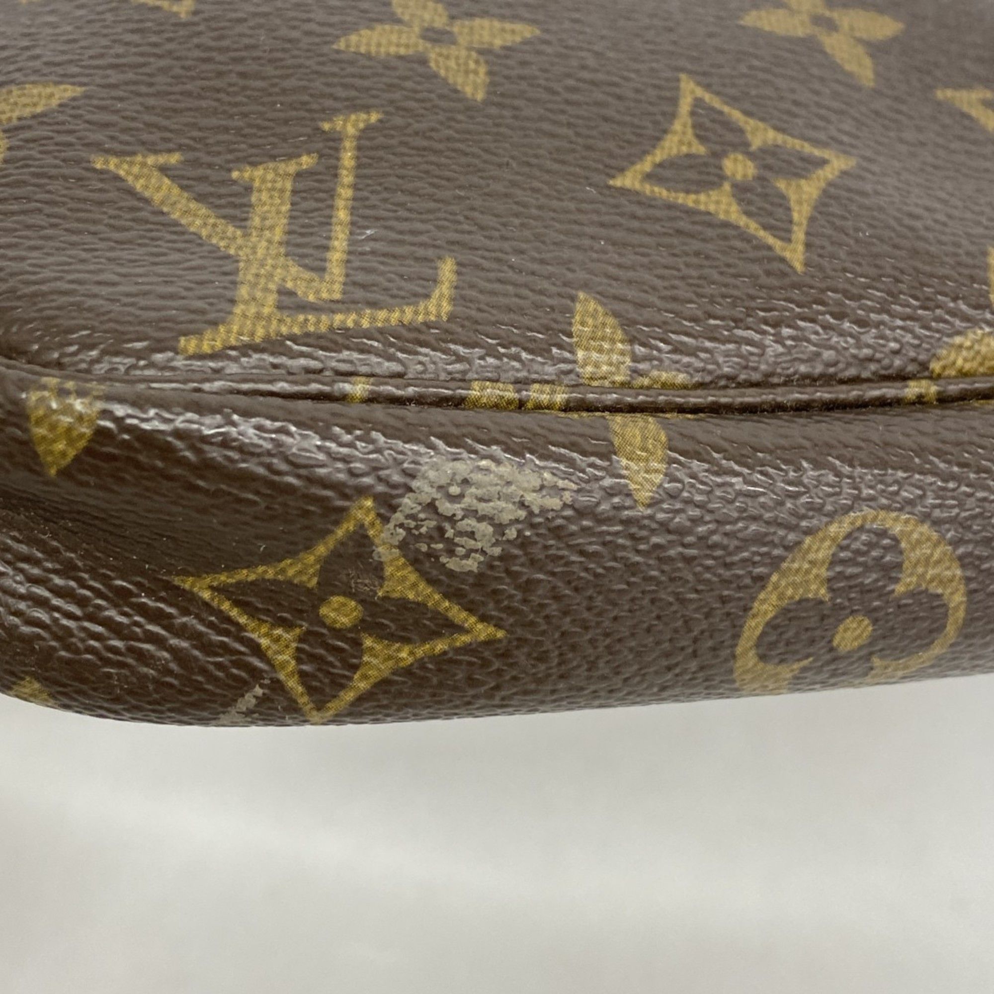Louis Vuitton Louis Vuitton Pochette Accessoire clutch Size ONE SIZE - 6 Thumbnail