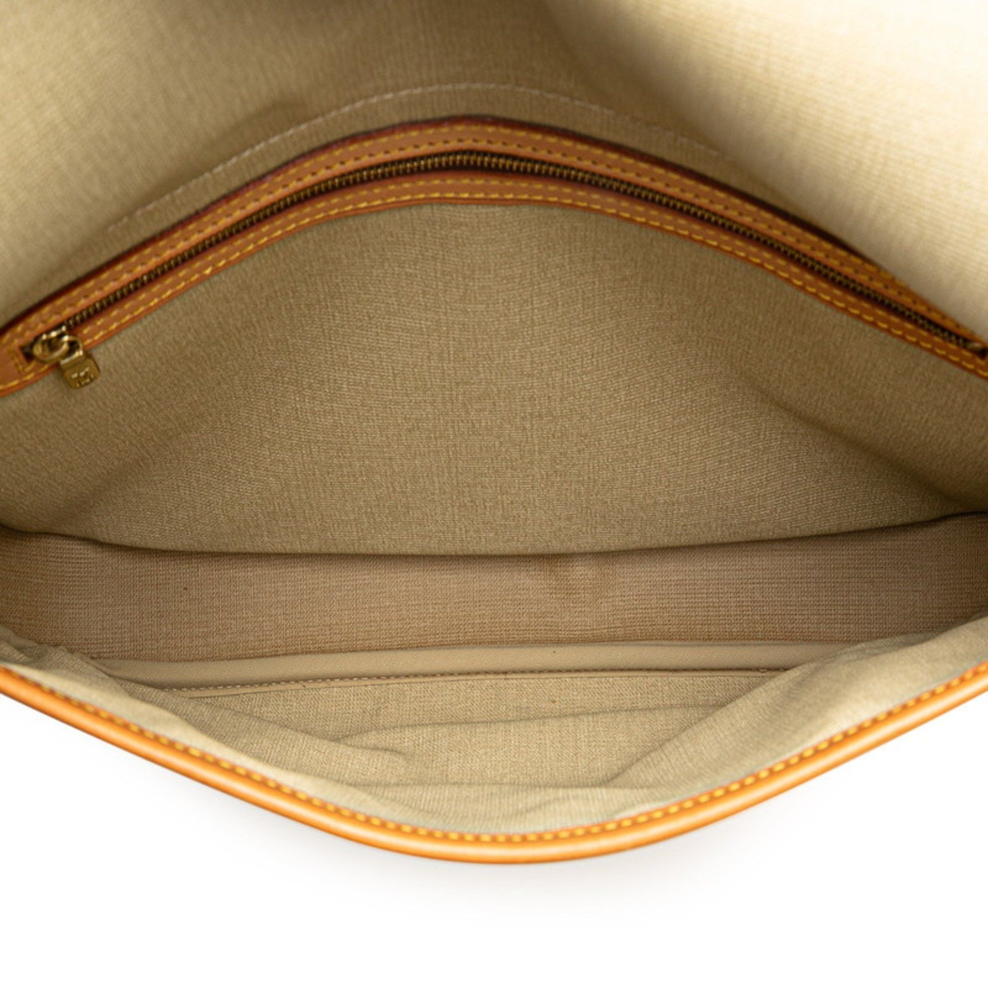 Louis Vuitton Louis Vuitton Cup Calvi shoulder Size ONE SIZE - 4 Thumbnail