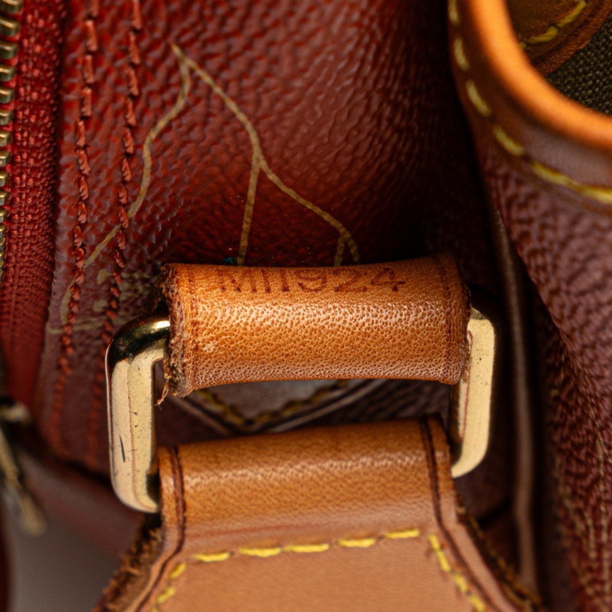 Louis Vuitton Louis Vuitton Cup Calvi shoulder Size ONE SIZE - 7 Thumbnail