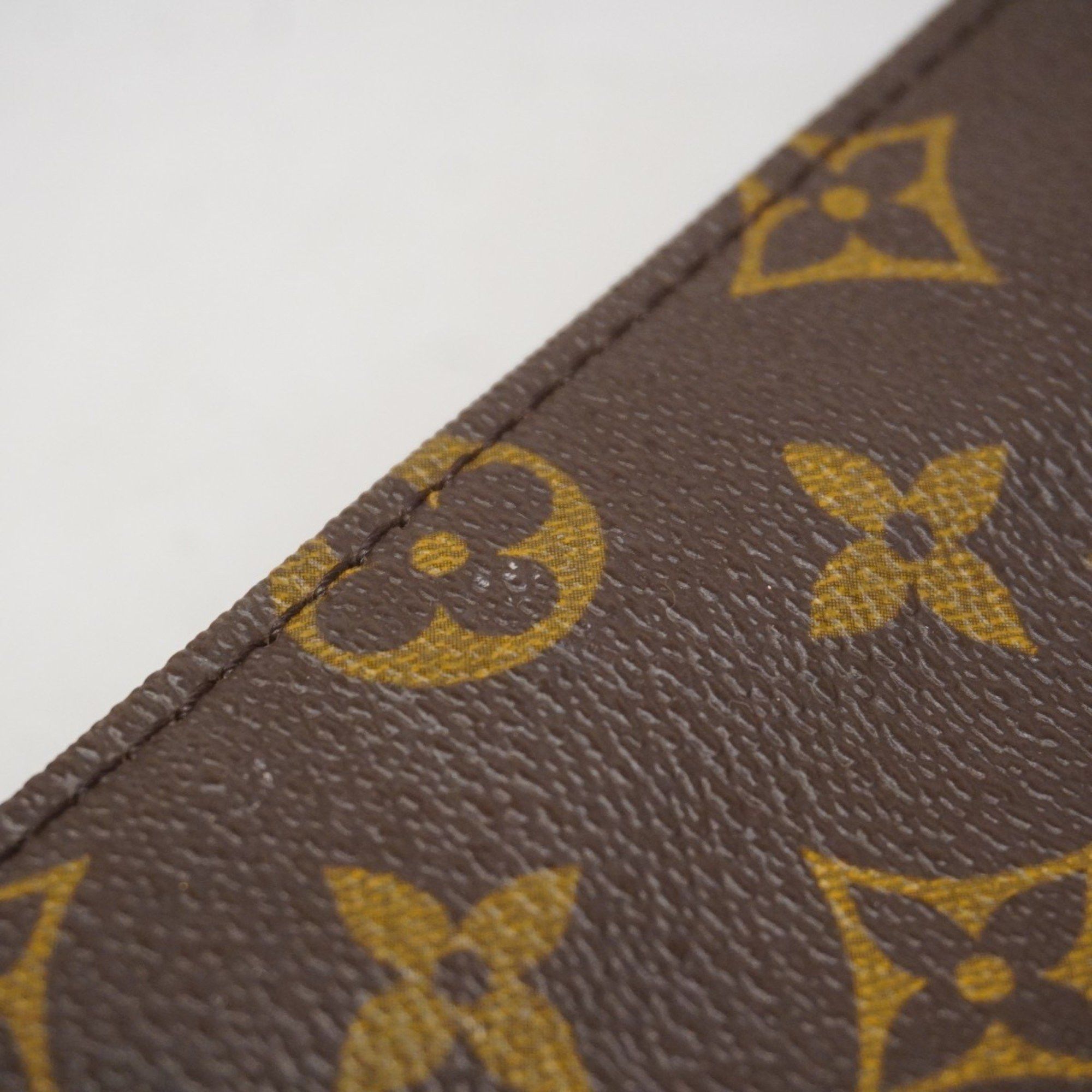 Louis Vuitton Louis Vuitton Poche Toilette clutch Size ONE SIZE - 9 Thumbnail