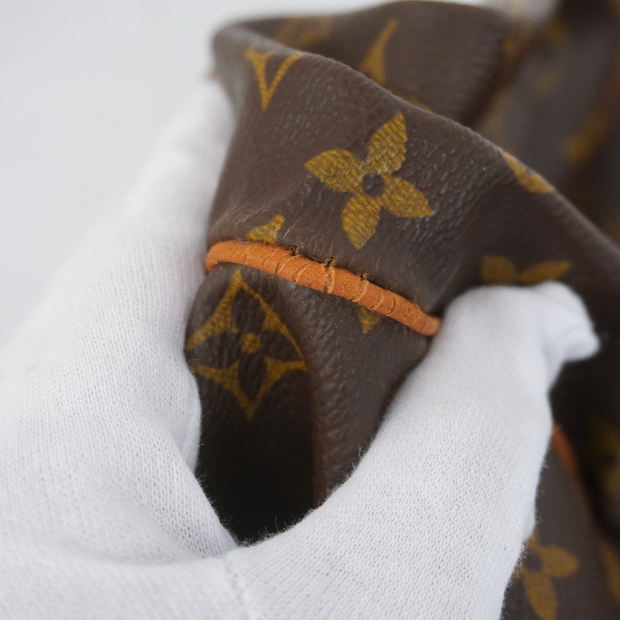 Louis Vuitton Louis Vuitton Keepall Bandoulière 60 travel Size ONE SIZE - 8 Thumbnail