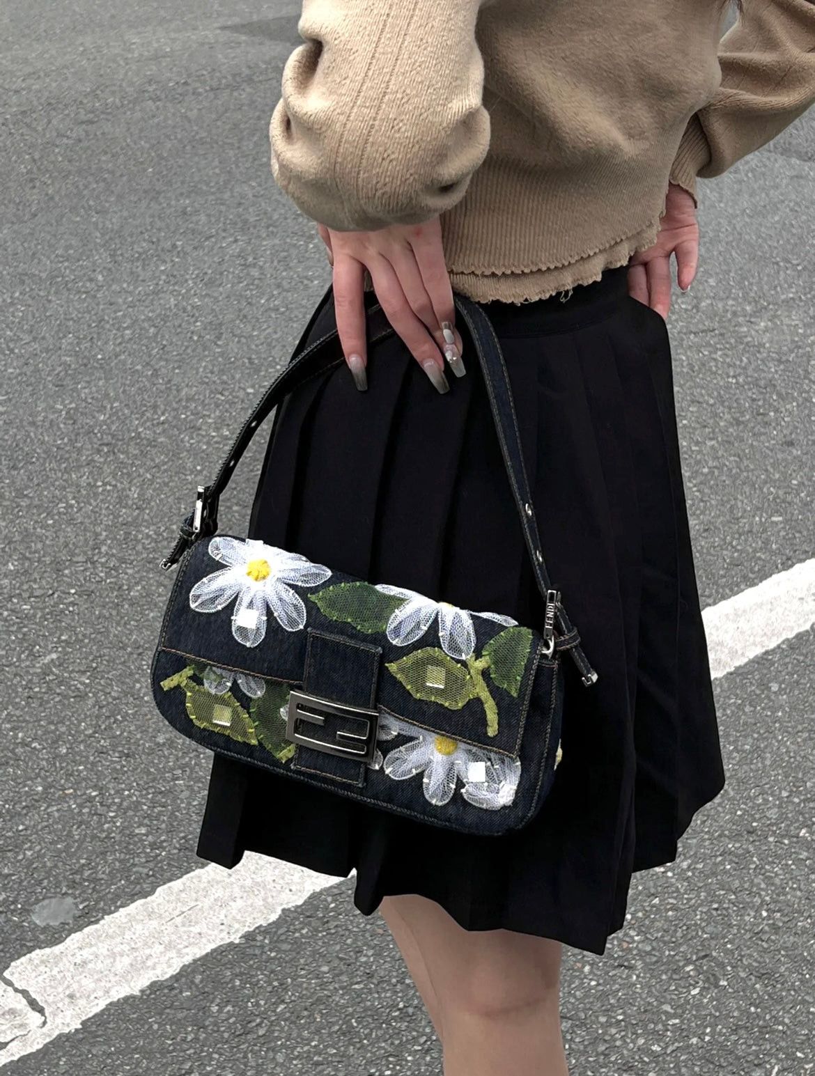 Fendi Fendi Denim Mesh Flower Mamma Bucket Pm Shoulder Bag Size ONE SIZE - 3 Thumbnail