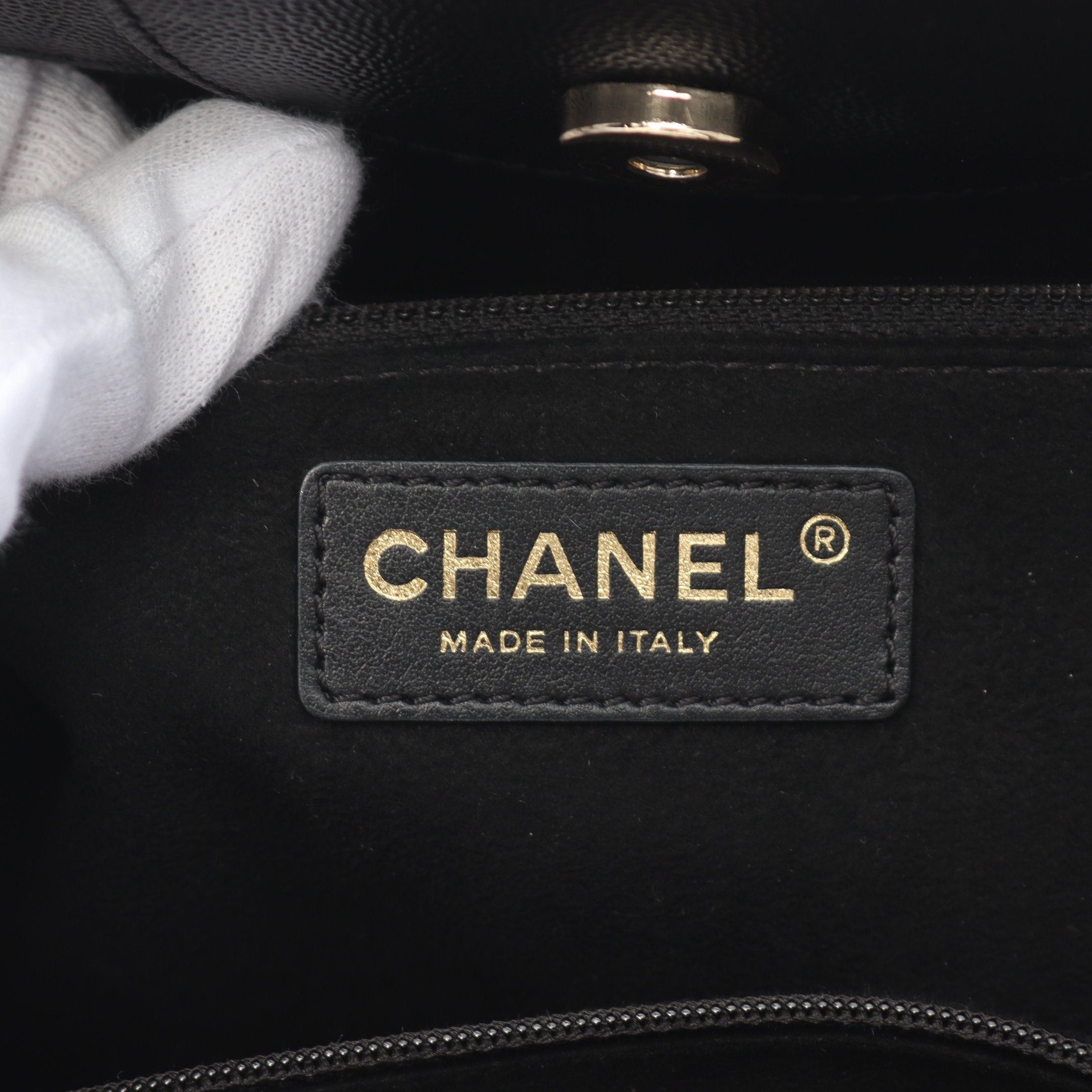Chanel Chanel Deauville Chain Shoulder Bag Tote Caviar Skin Black Gold Hardware Studs Size ONE SIZE - 4 Thumbnail