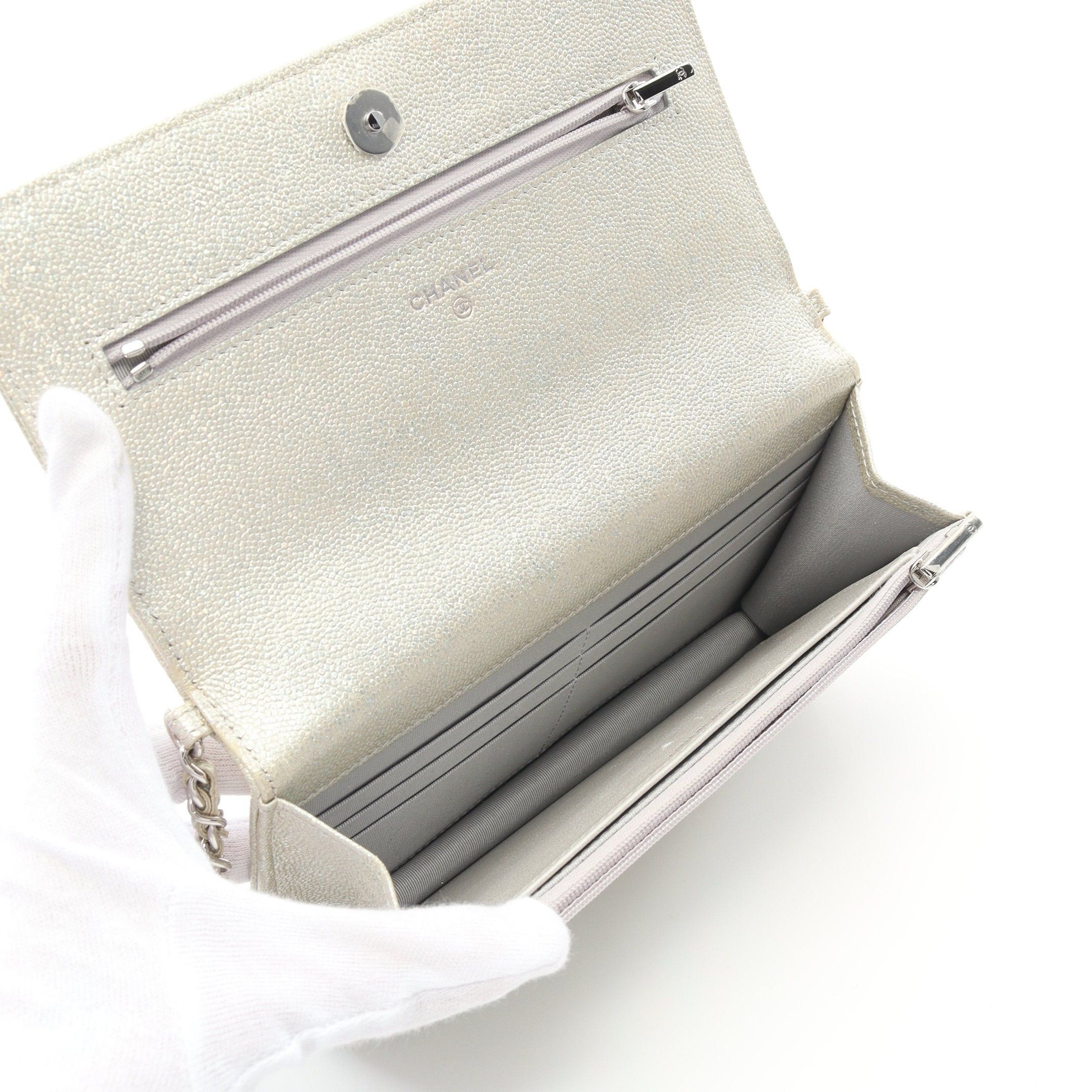 Chanel Chanel Matelasse Chain Wallet Caviar Skin Champagne Gold Silver Hardware Size ONE SIZE - 3 Thumbnail