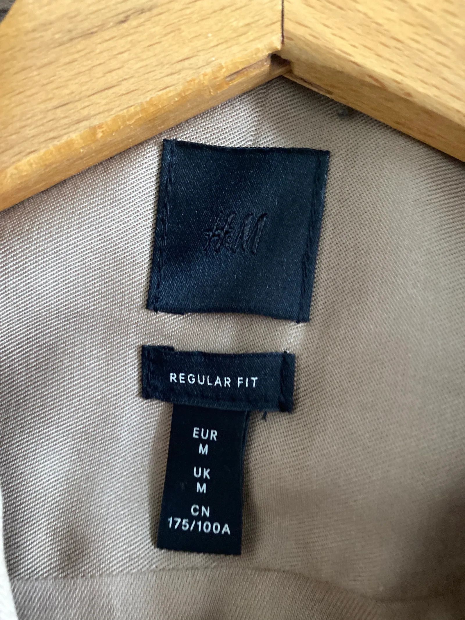 H&M H&M Shirt Size US M / EU 48-50 / 2 - 2 Thumbnail