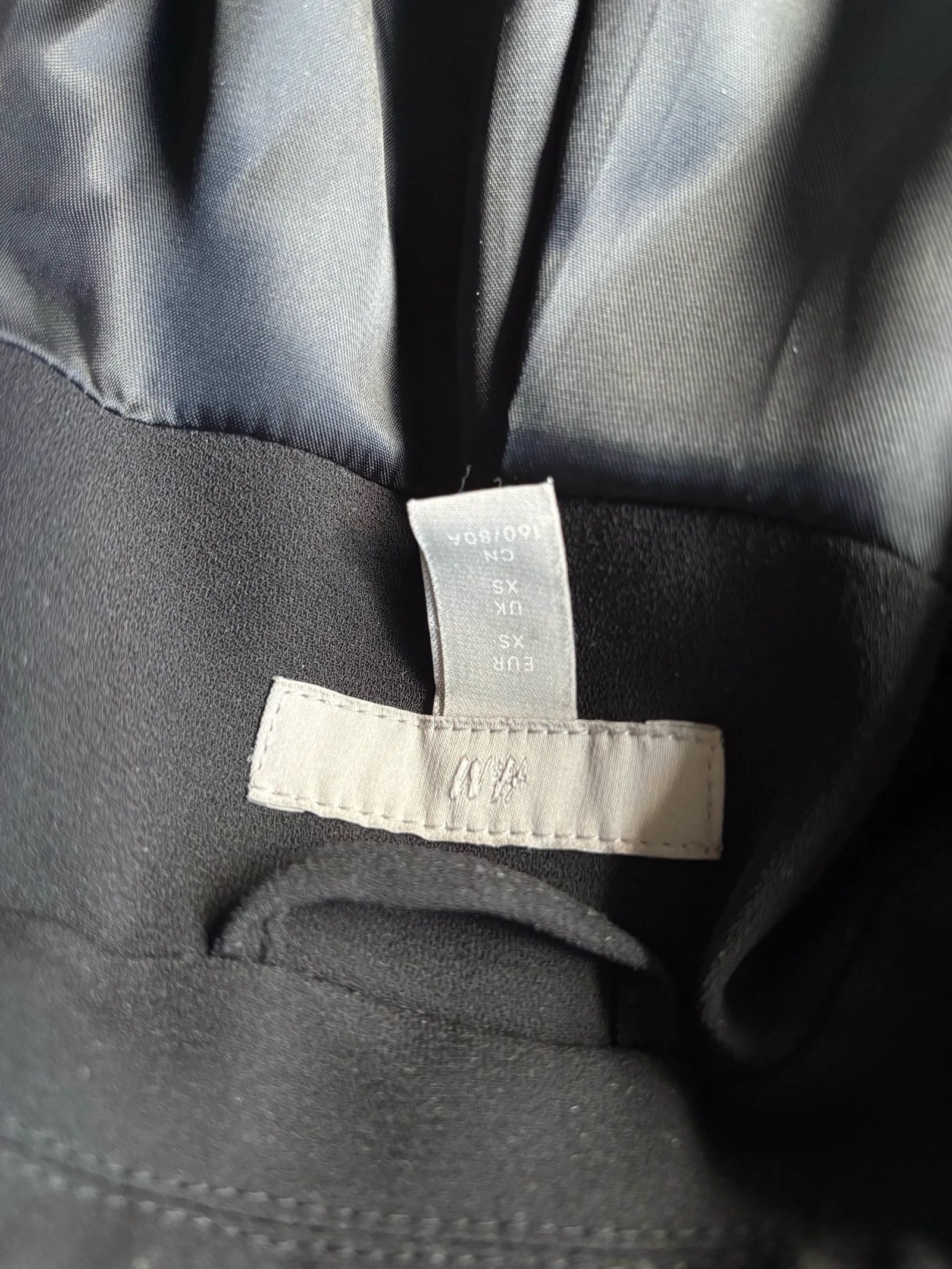 H&M H&M Blazer Size XS / US 0-2 / IT 36-38 - 4 Thumbnail