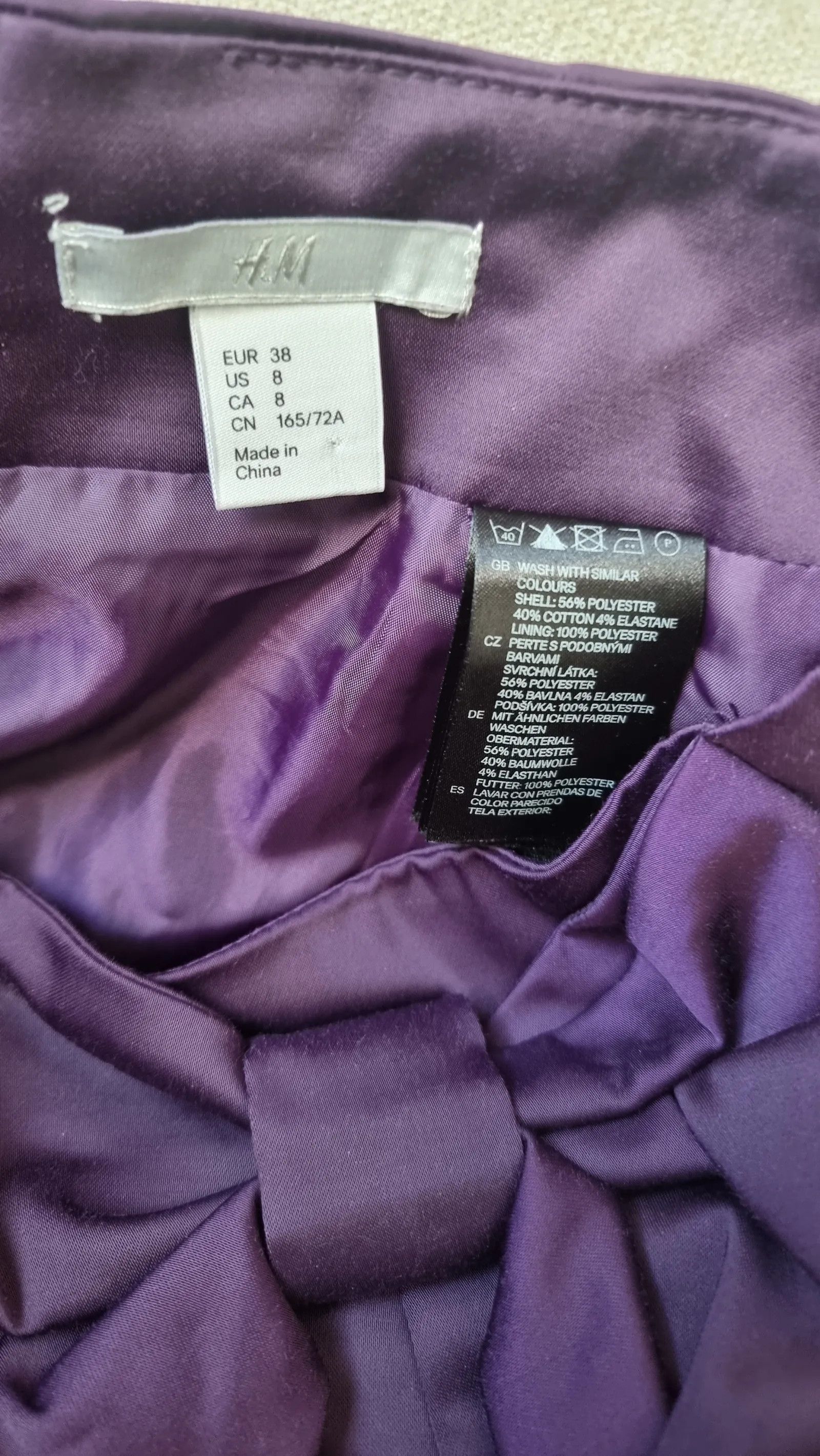 H&M H&M Skirt Size 27" / US 4 / IT 40 - 2 Thumbnail