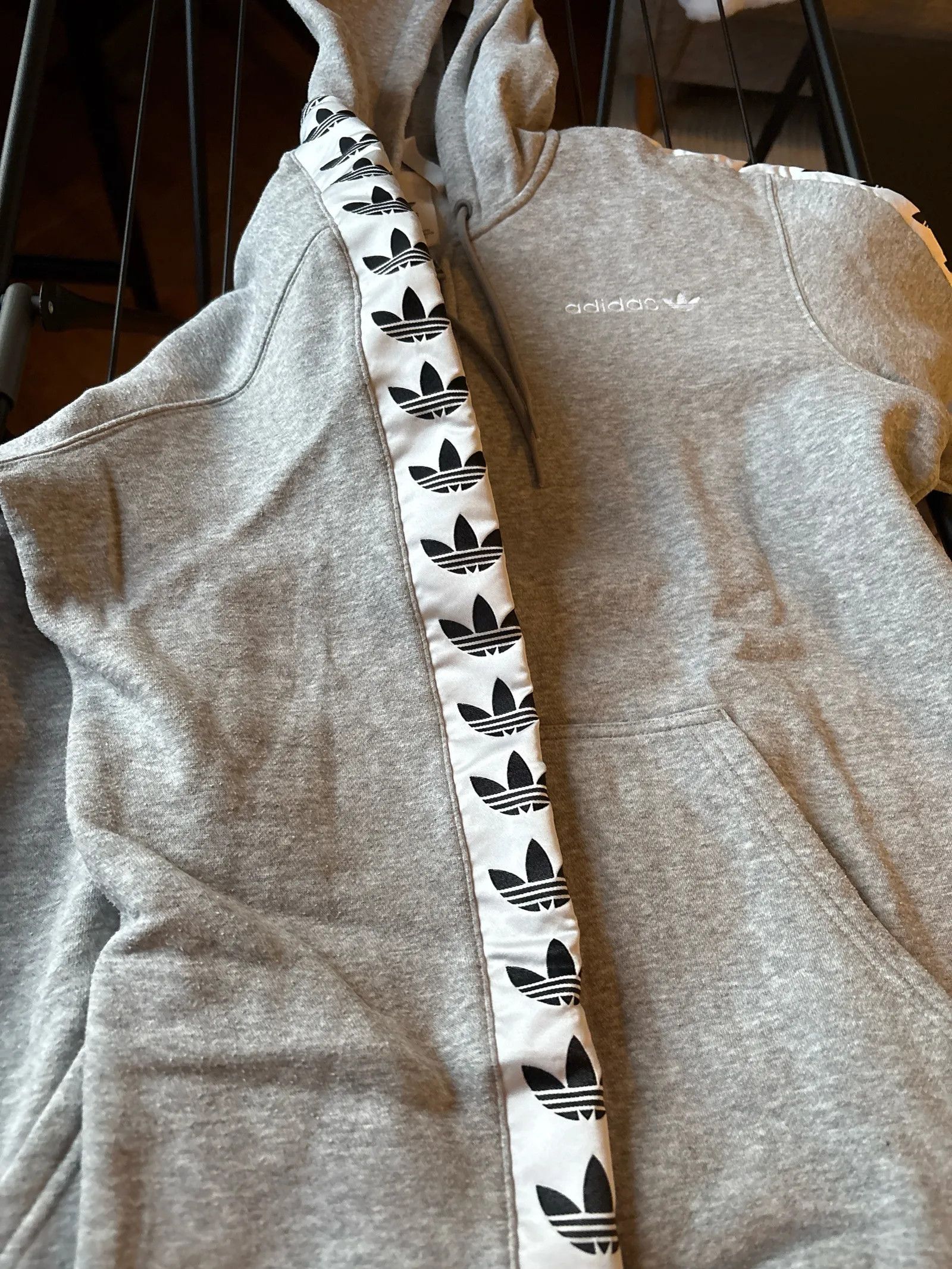 Adidas Adidas Hoodie Size US M / EU 48-50 / 2 - 3 Thumbnail