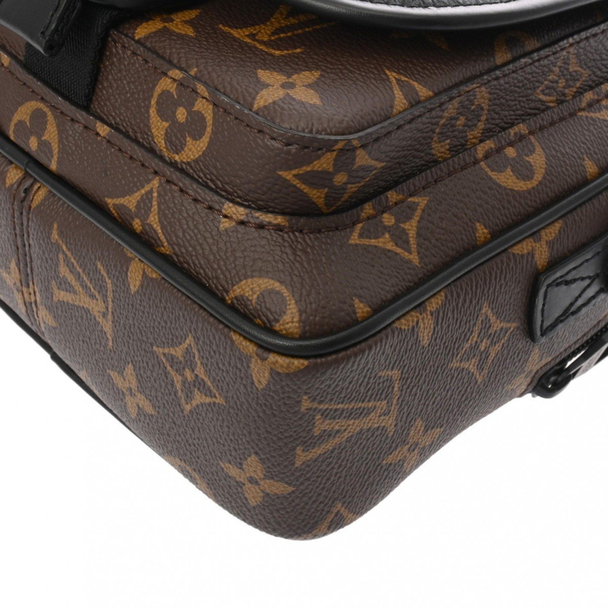 Louis Vuitton Louis Vuitton Monogram Macassar Quest Brown M46973 Men's Canvas/Leather Shoulder Bag Size ONE SIZE - 7 Thumbnail
