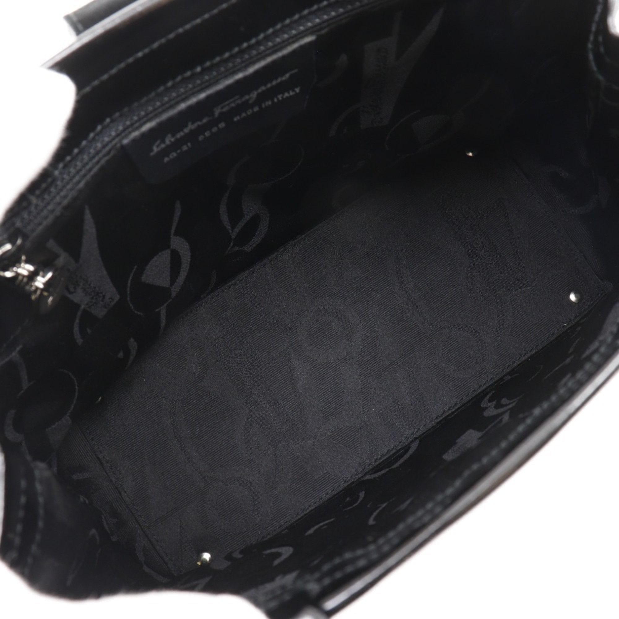 Salvatore Ferragamo Salvatore Ferragamo Vara handbag, patent leather, black, Vala, women's Size ONE SIZE - 9 Thumbnail