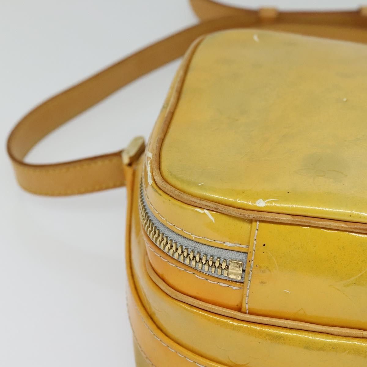 Louis Vuitton Wooster Yellow Patent Leather Shoulder Bag (Pre-Owned) Size ONE SIZE - 6 Thumbnail