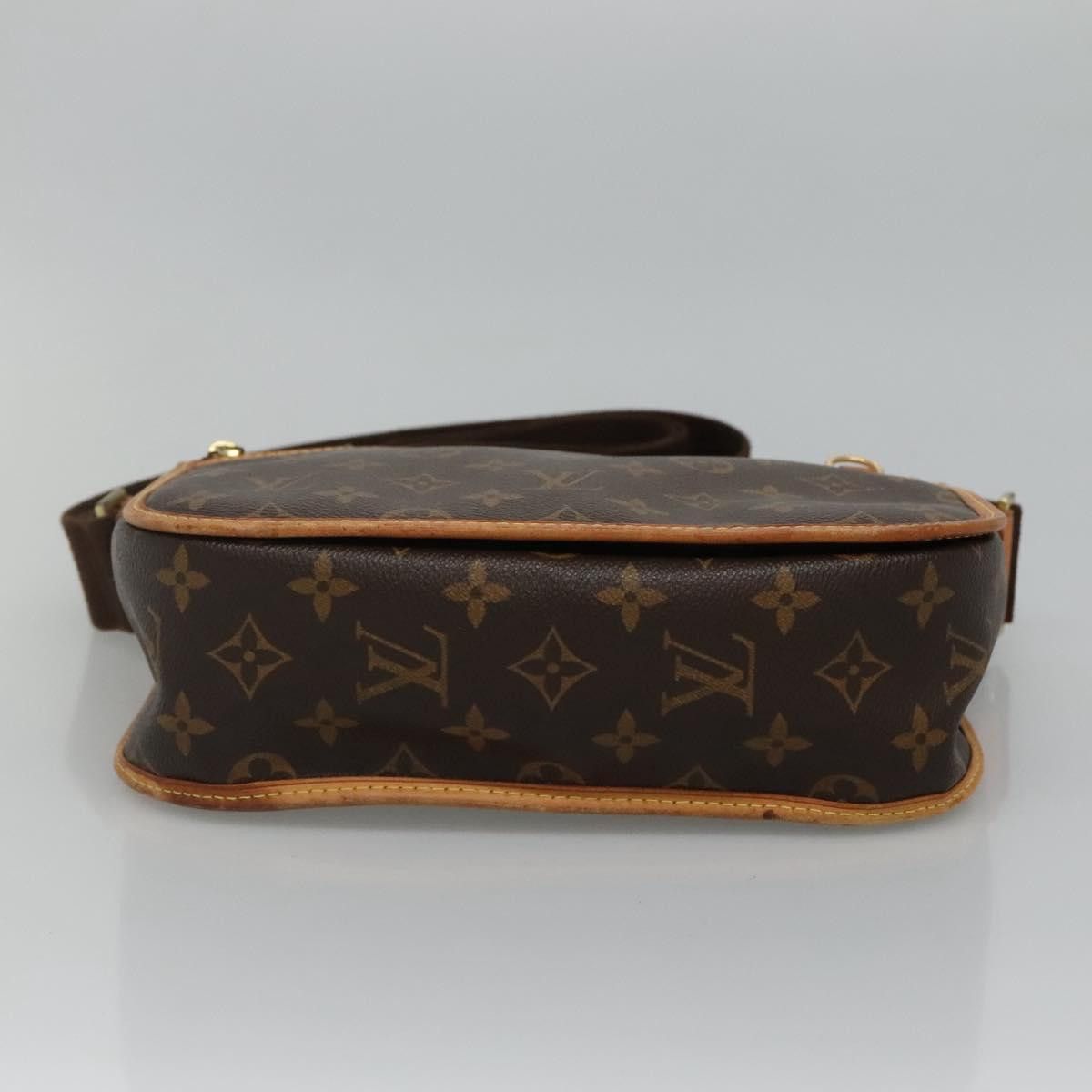 Louis Vuitton Bosphore Brown Canvas Shoulder Bag (Pre-Owned) Size ONE SIZE - 19 Thumbnail