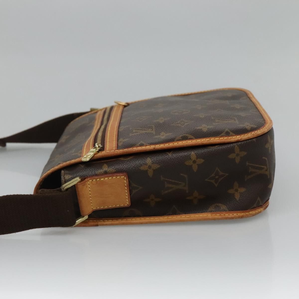 Louis Vuitton Bosphore Brown Canvas Shoulder Bag (Pre-Owned) Size ONE SIZE - 4 Thumbnail