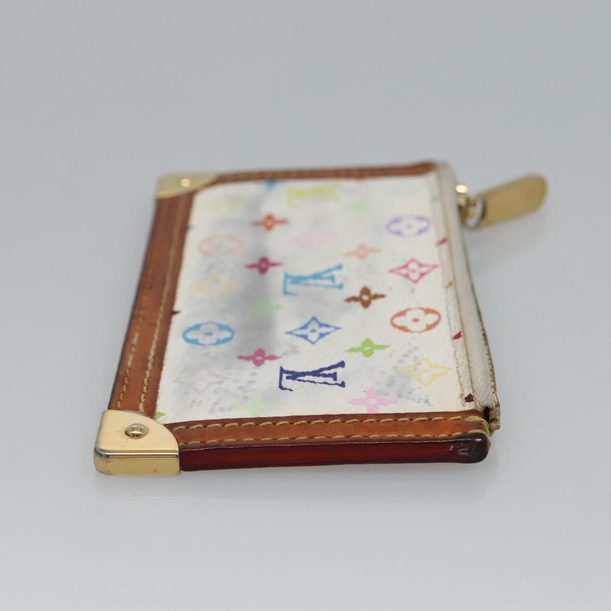 Louis Vuitton Pochette Clés White Canvas Wallet (Pre-Owned) Size ONE SIZE - 3 Thumbnail