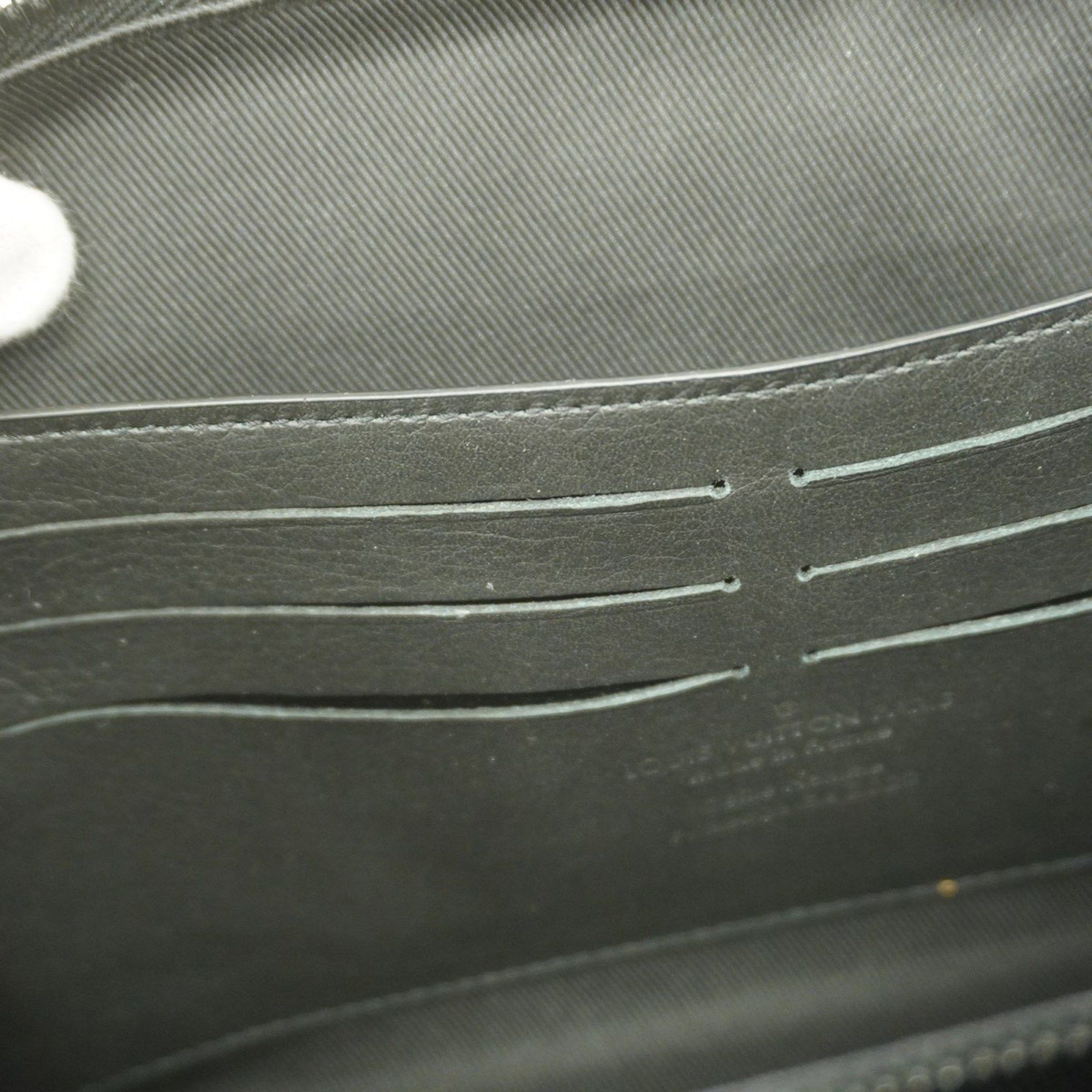 Louis Vuitton Louis Vuitton Soft Trunk Mini clutch Size ONE SIZE - 7 Thumbnail