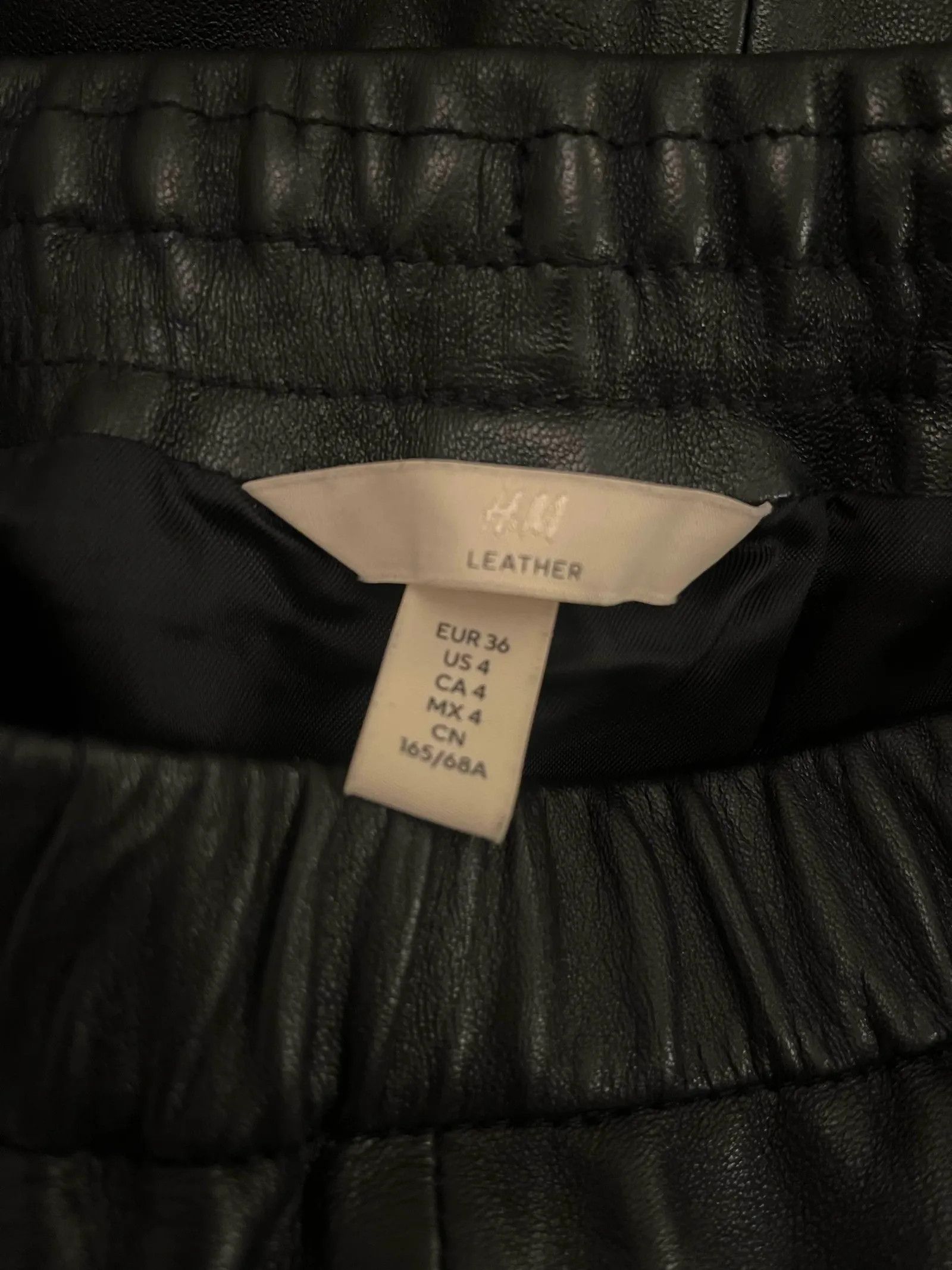 H&M H&M Premium Selection Skirt Size 26" / US 2 / IT 38 - 2 Thumbnail