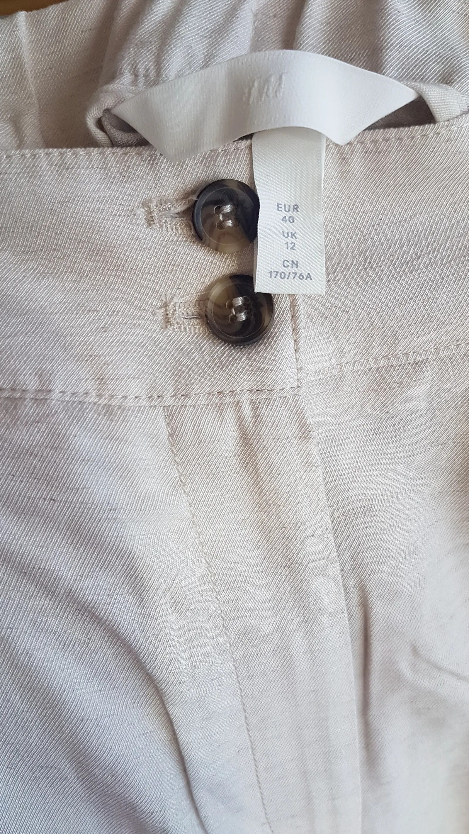 H&M H&M Shorts Size 27" / US 4 / IT 40 - 2 Thumbnail