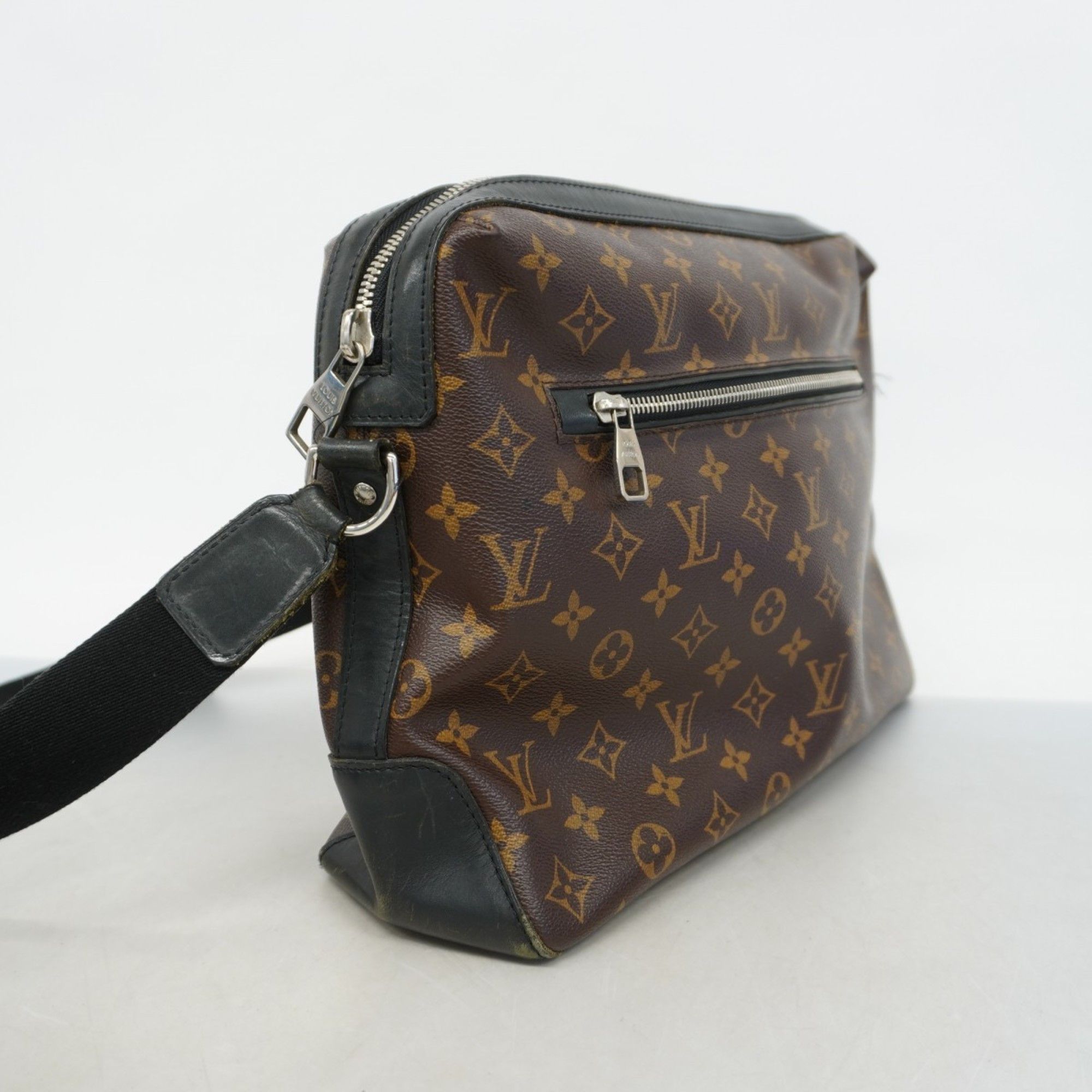 Louis Vuitton Louis Vuitton Torres shoulder Size ONE SIZE - 3 Thumbnail