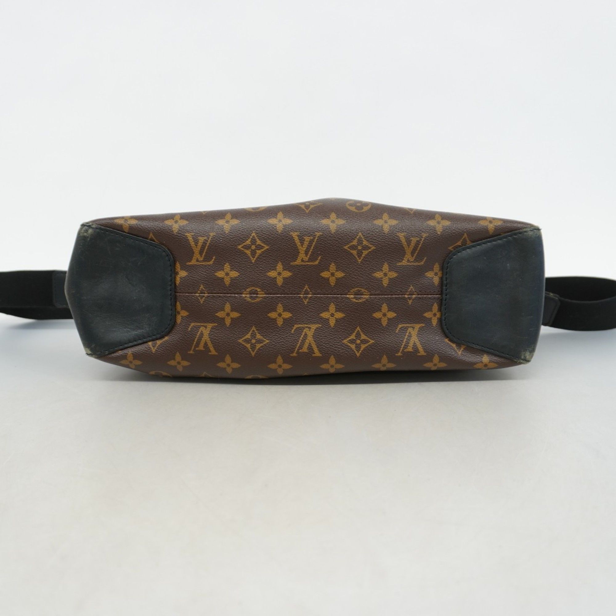 Louis Vuitton Louis Vuitton Torres shoulder Size ONE SIZE - 7 Thumbnail