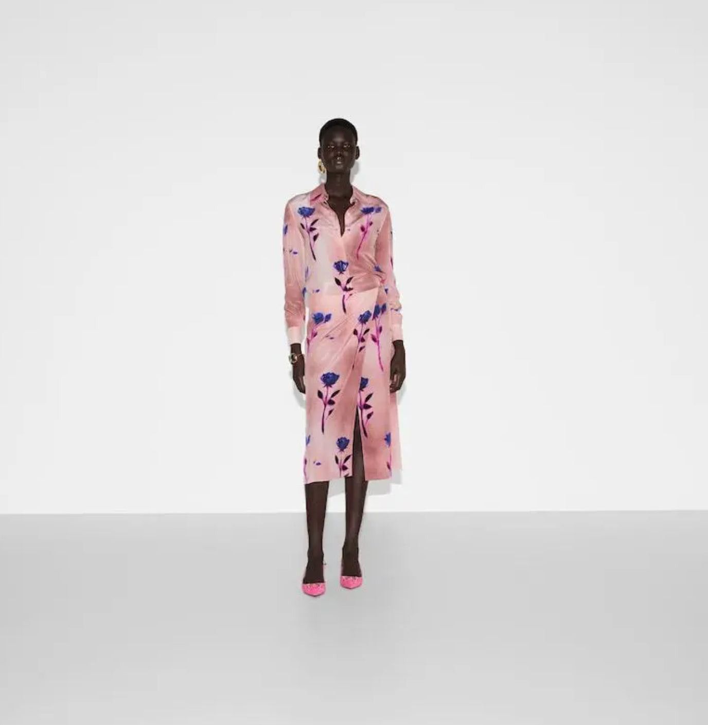 Gucci Gucci Floral Print Crepe De Chine Shirt SIZE 44 Size ONE SIZE - 2 Thumbnail