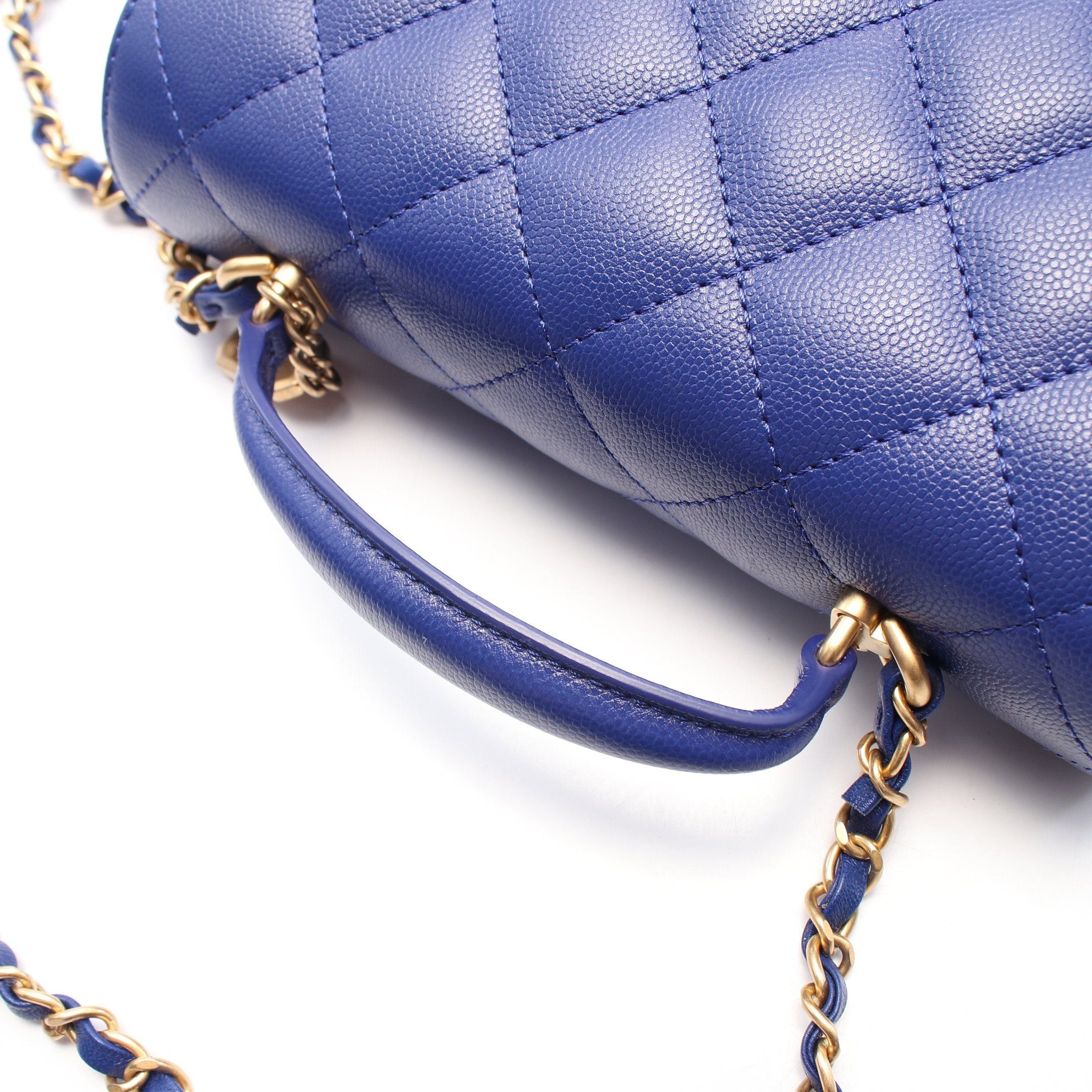 Chanel Chanel Matelasse Chain Shoulder Bag Caviar Skin Blue Gold Hardware Size ONE SIZE - 6 Thumbnail
