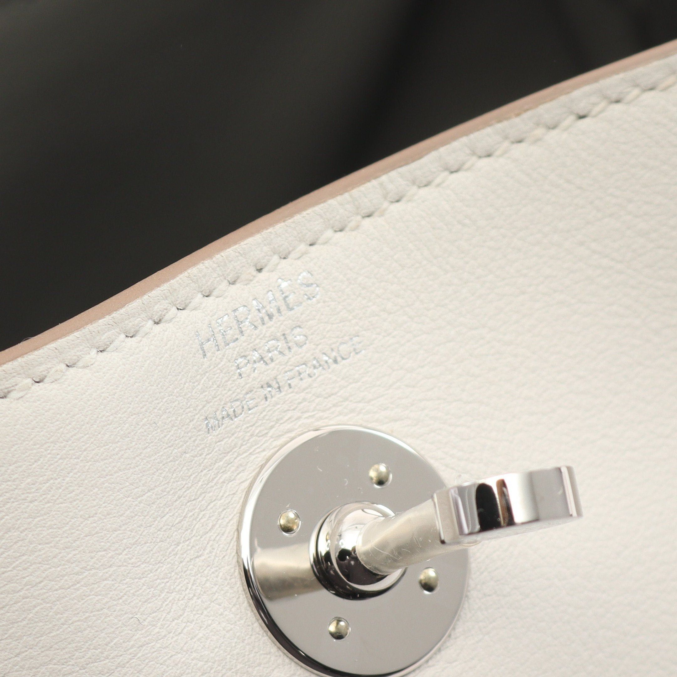 Hermes Hermes Lindy Mini Verso Gris Perle Grimeyer Shoulder Bag Veau Swift White Silver Hardware Double Engraved Size ONE SIZE - 4 Thumbnail